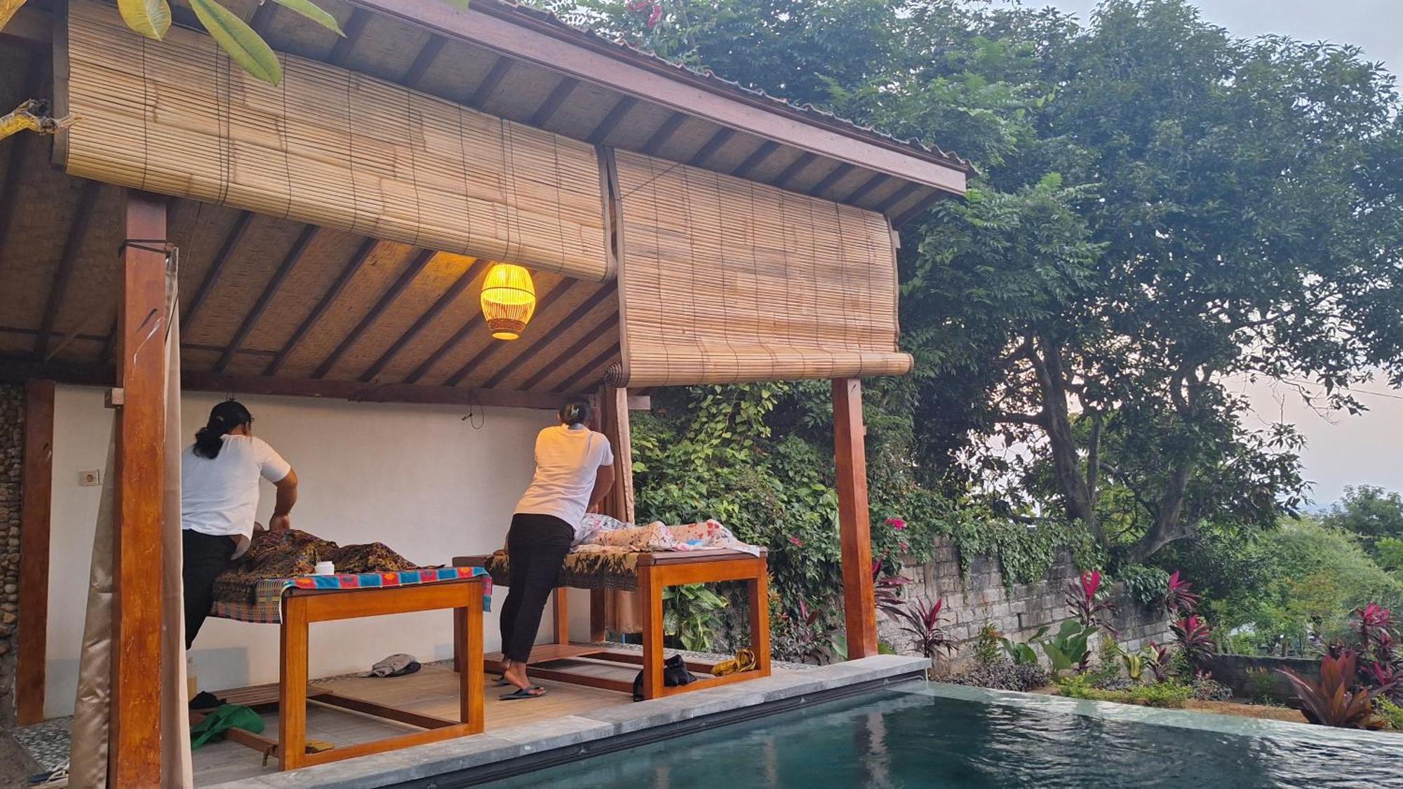 Guest house Frangipani & Restaurant