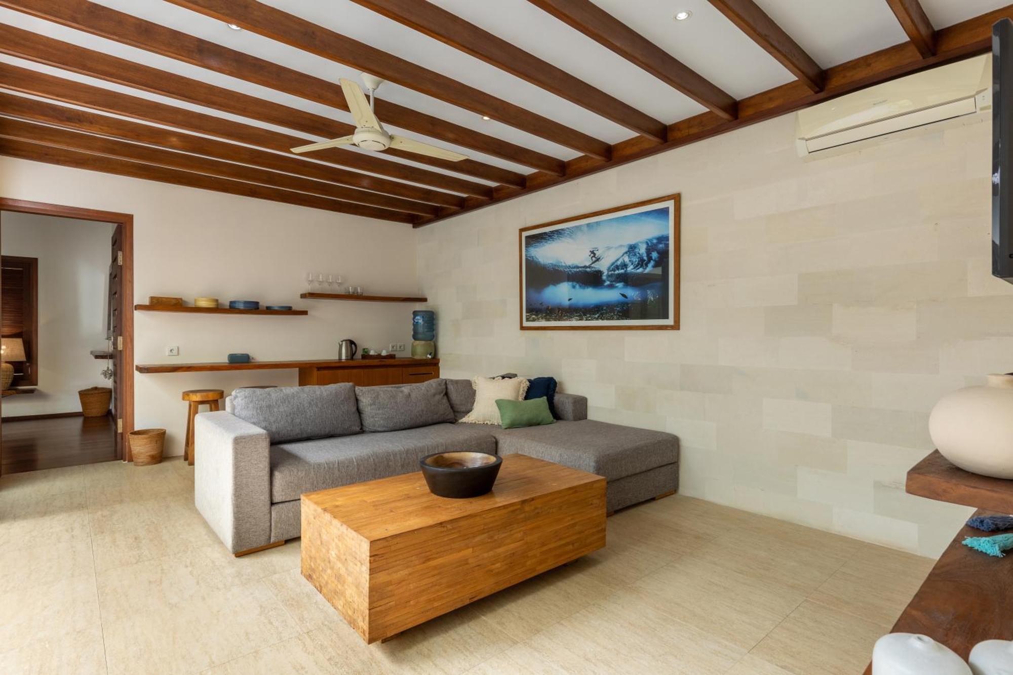 Villa Bingin Castaways