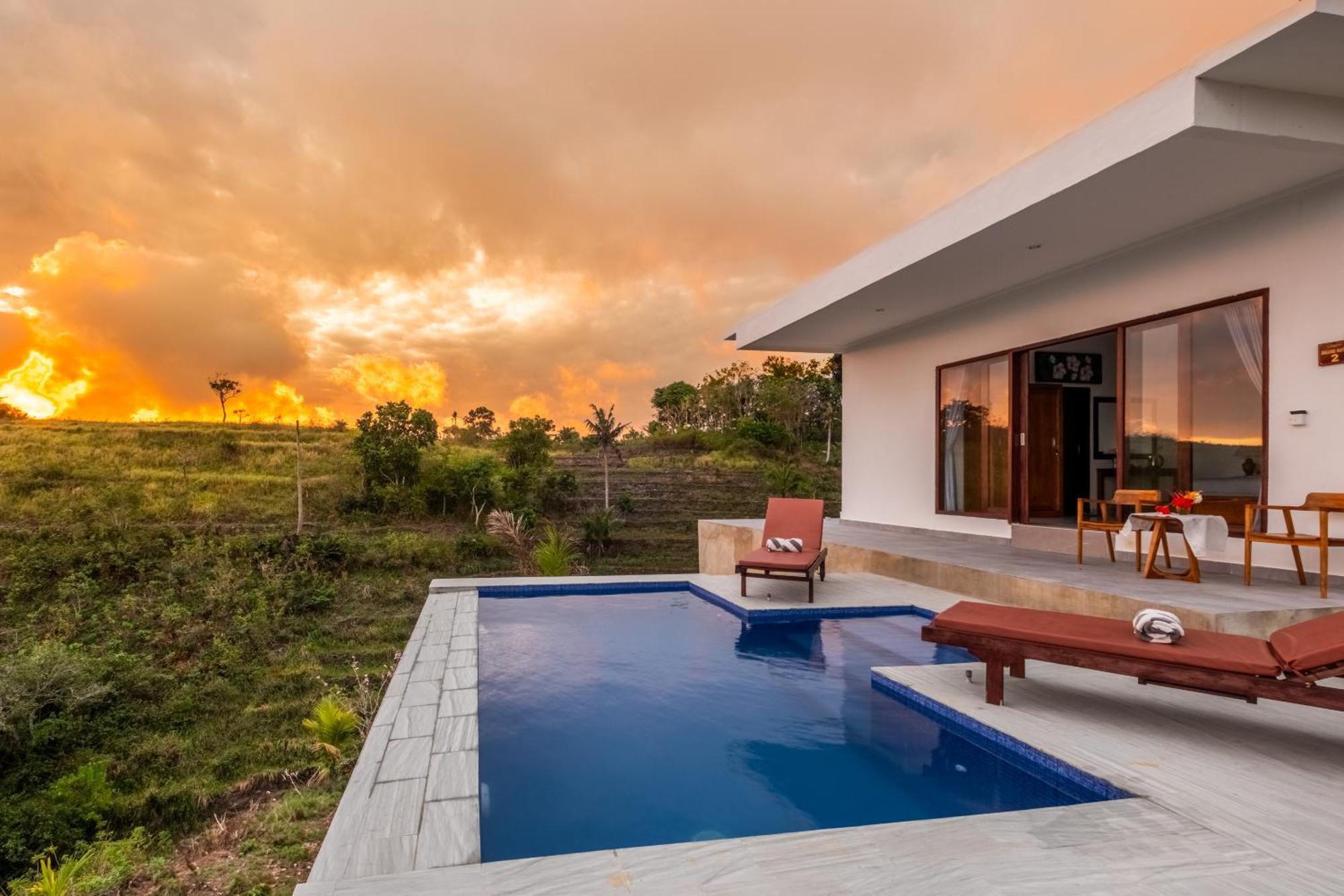 Pini Sentana Village Nusa Penida Hotel 3*