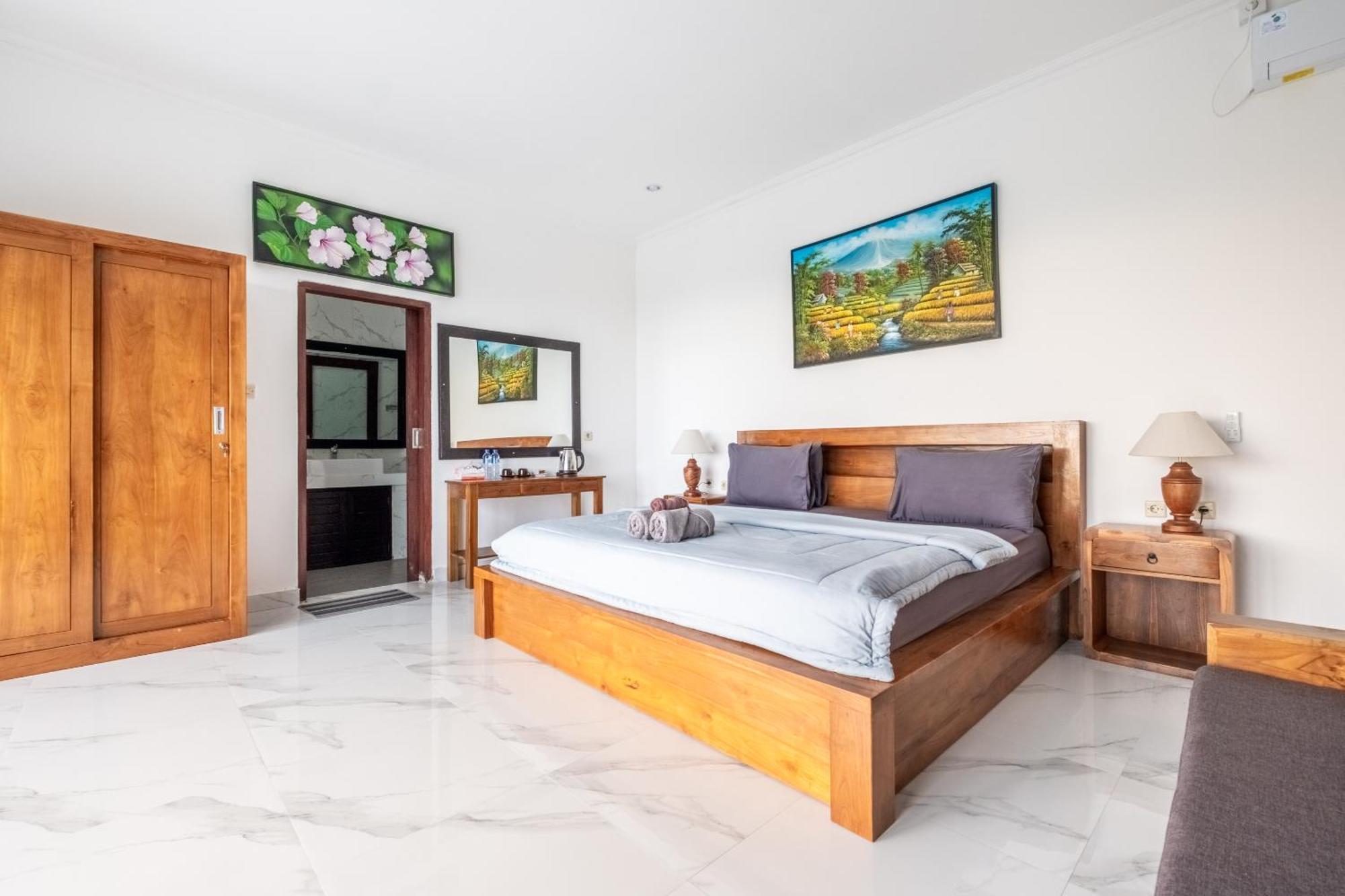 Pini Sentana Village Nusa Penida Hotel