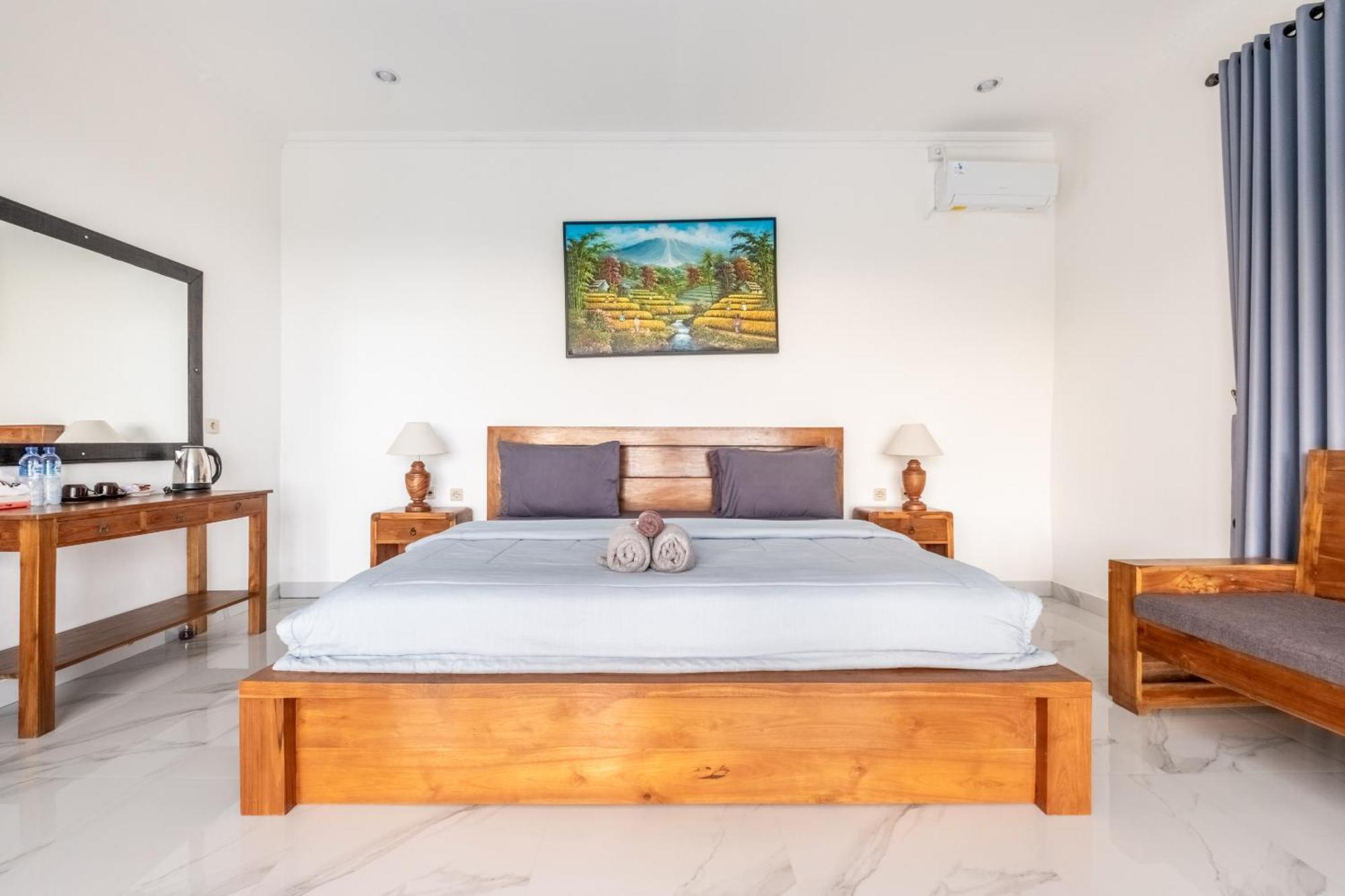 Pini Sentana Village Nusa Penida 3*
