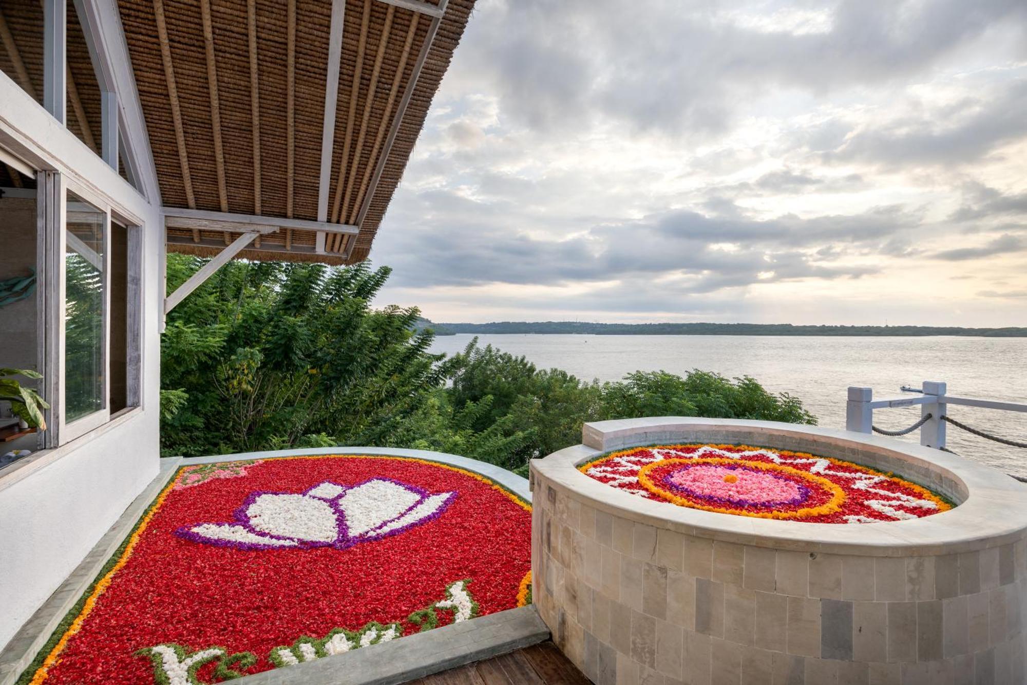 Pramana Natura Resort 4*