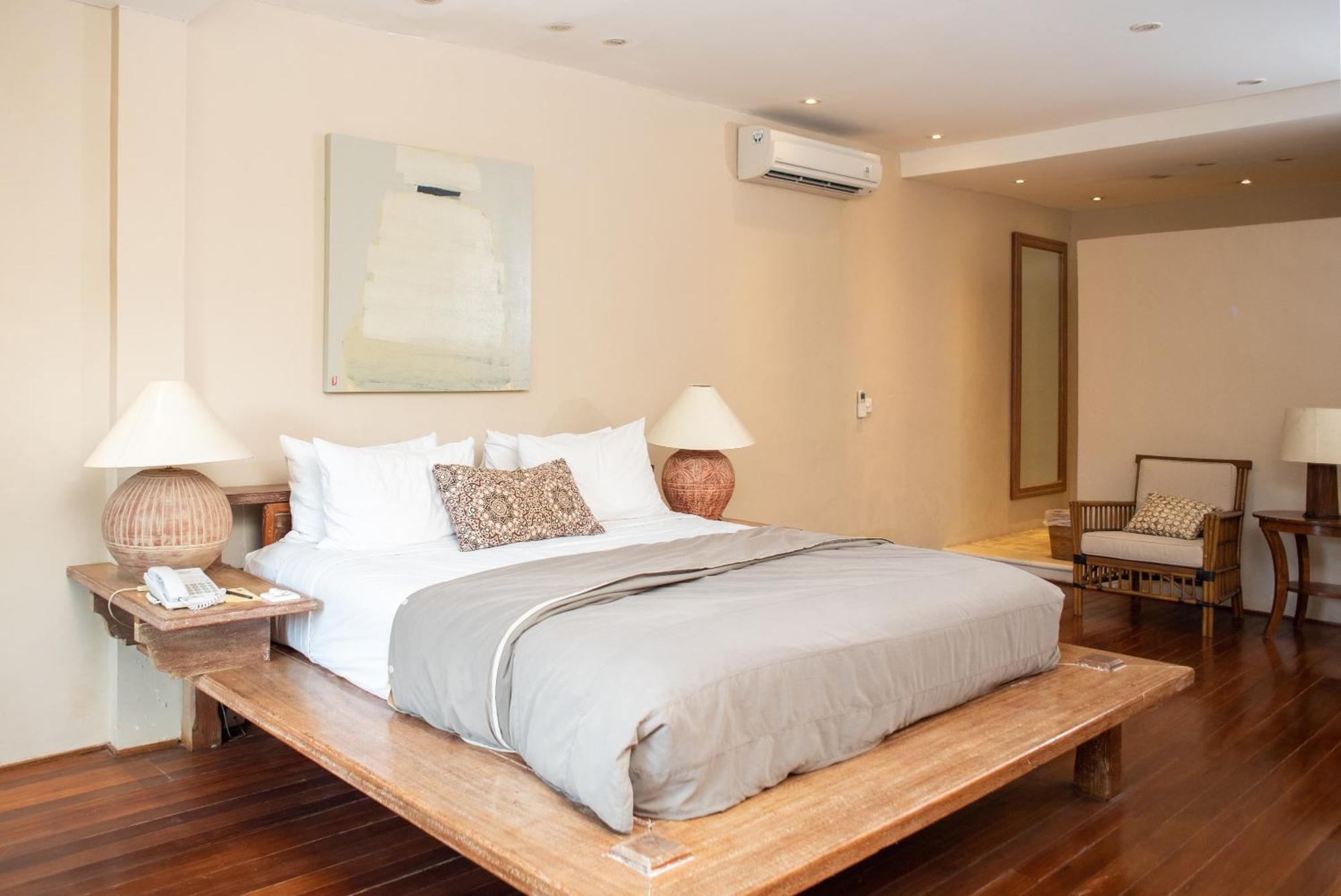 Sienna - Chse Certified Seminyak (Bali)