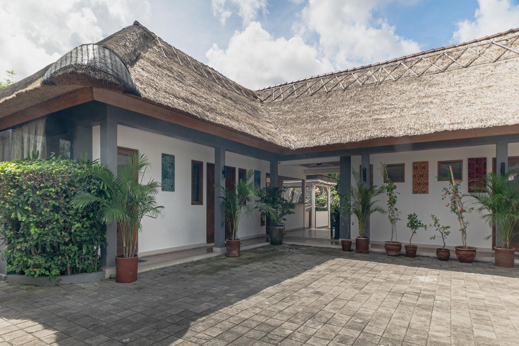 Balinea 3* Kerobokan (Bali)