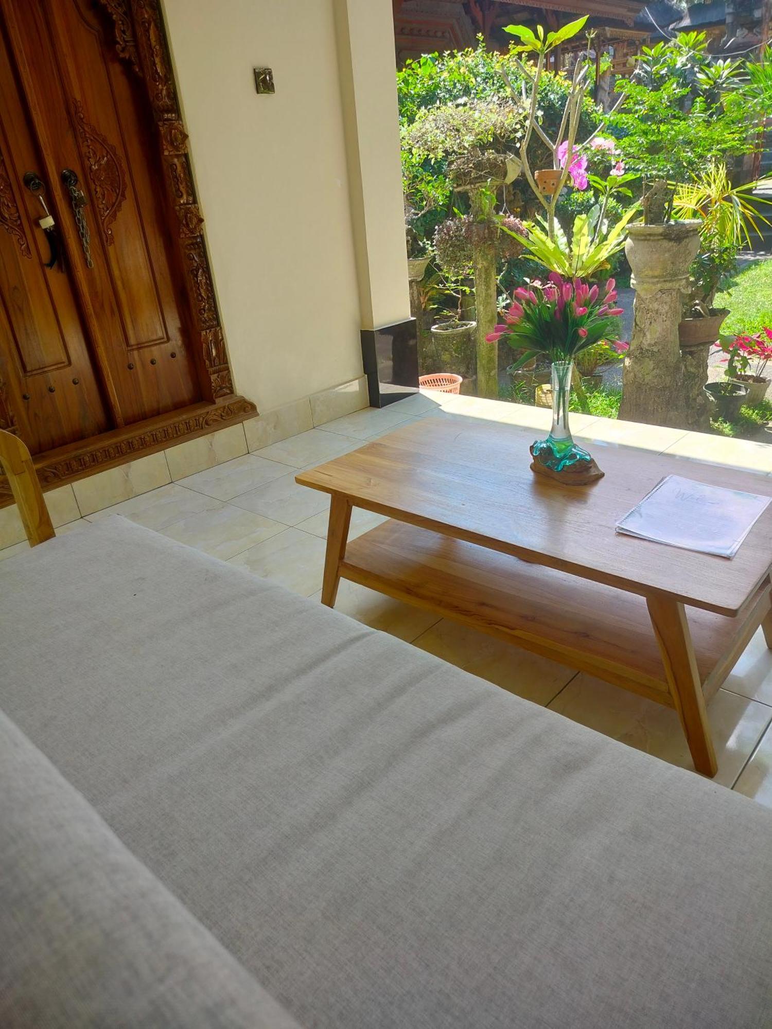 Dika Homestay *