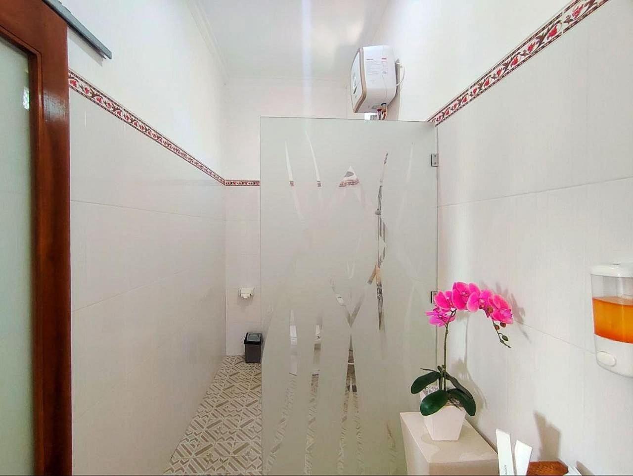 Kaylas Hill Guest house 4*