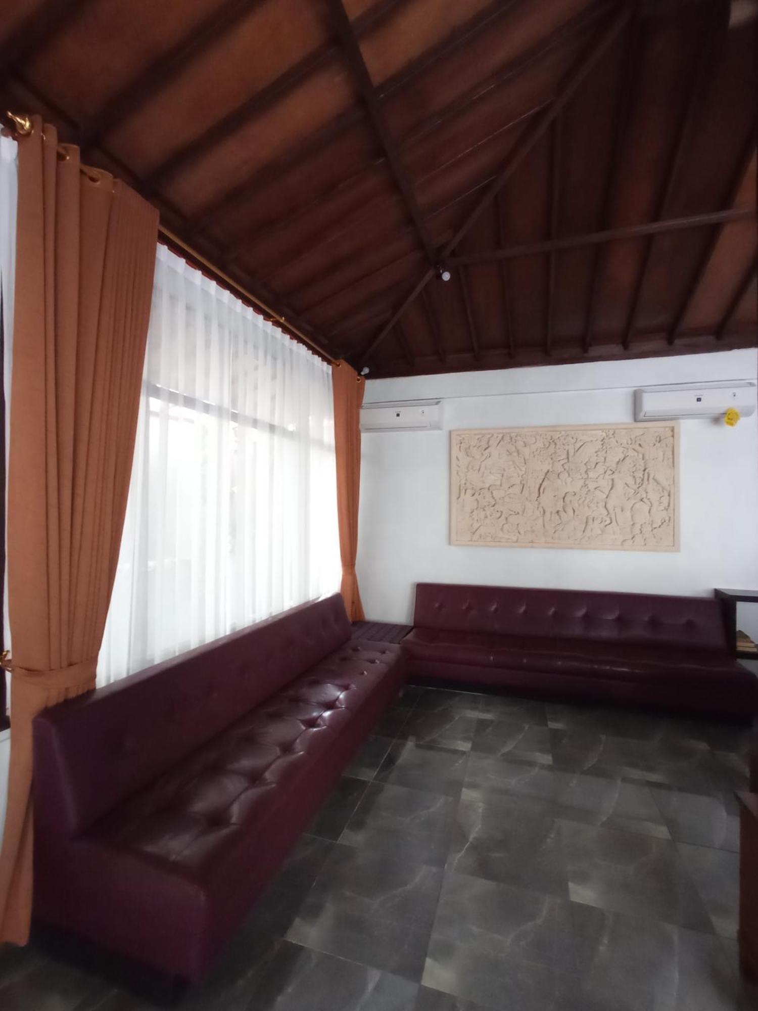 Kampoeng Joglo Abangan 3*