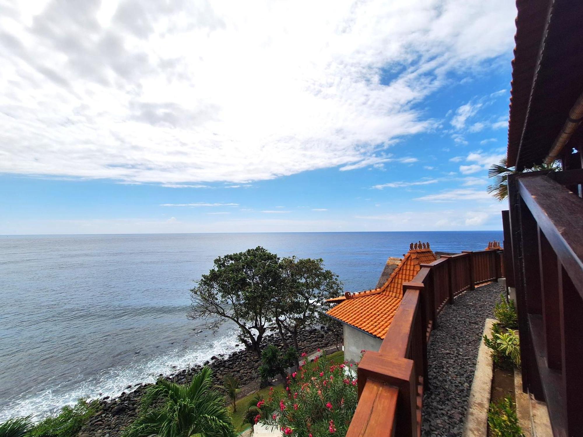 Hotel Santorini Amed (Bali)