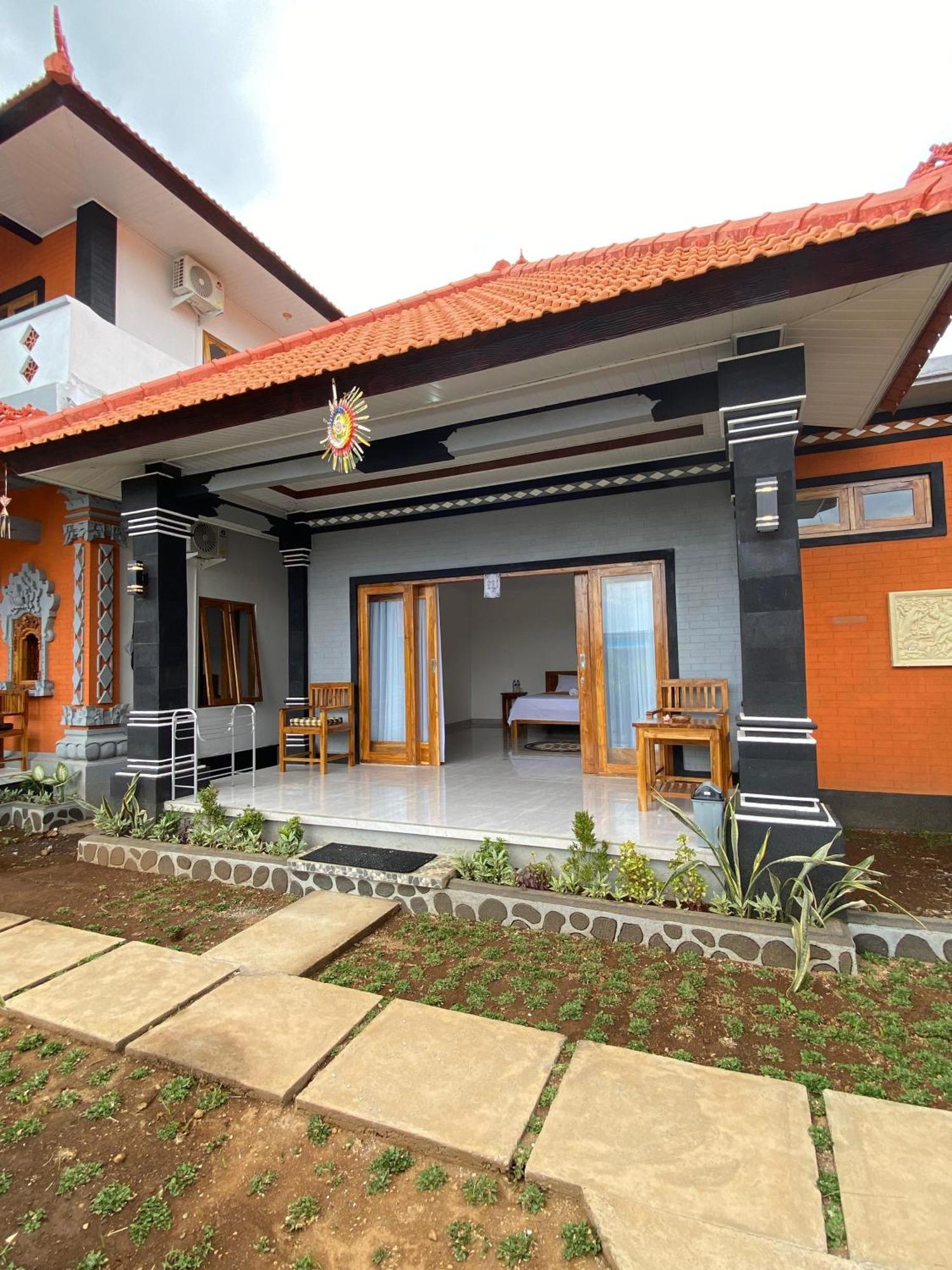 Jepun Lovina Guest house *