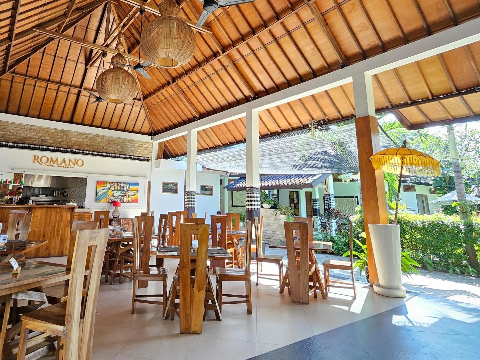 Casablanca Surf 5* Keramas