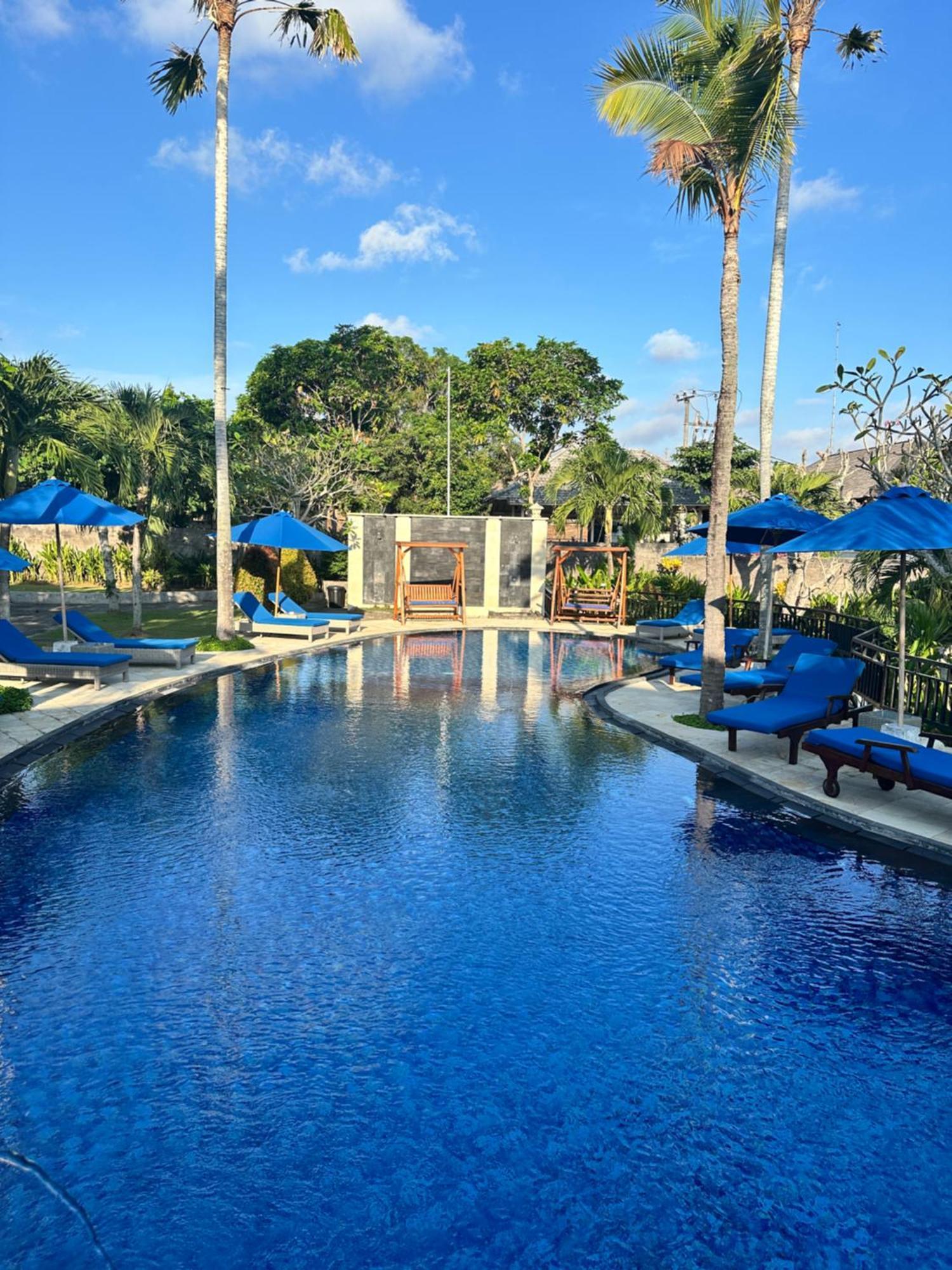 Balangan Surf Hotel 3*