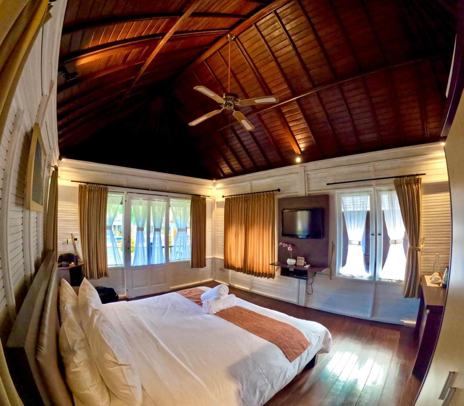 Balangan Surf Jimbaran (Bali)