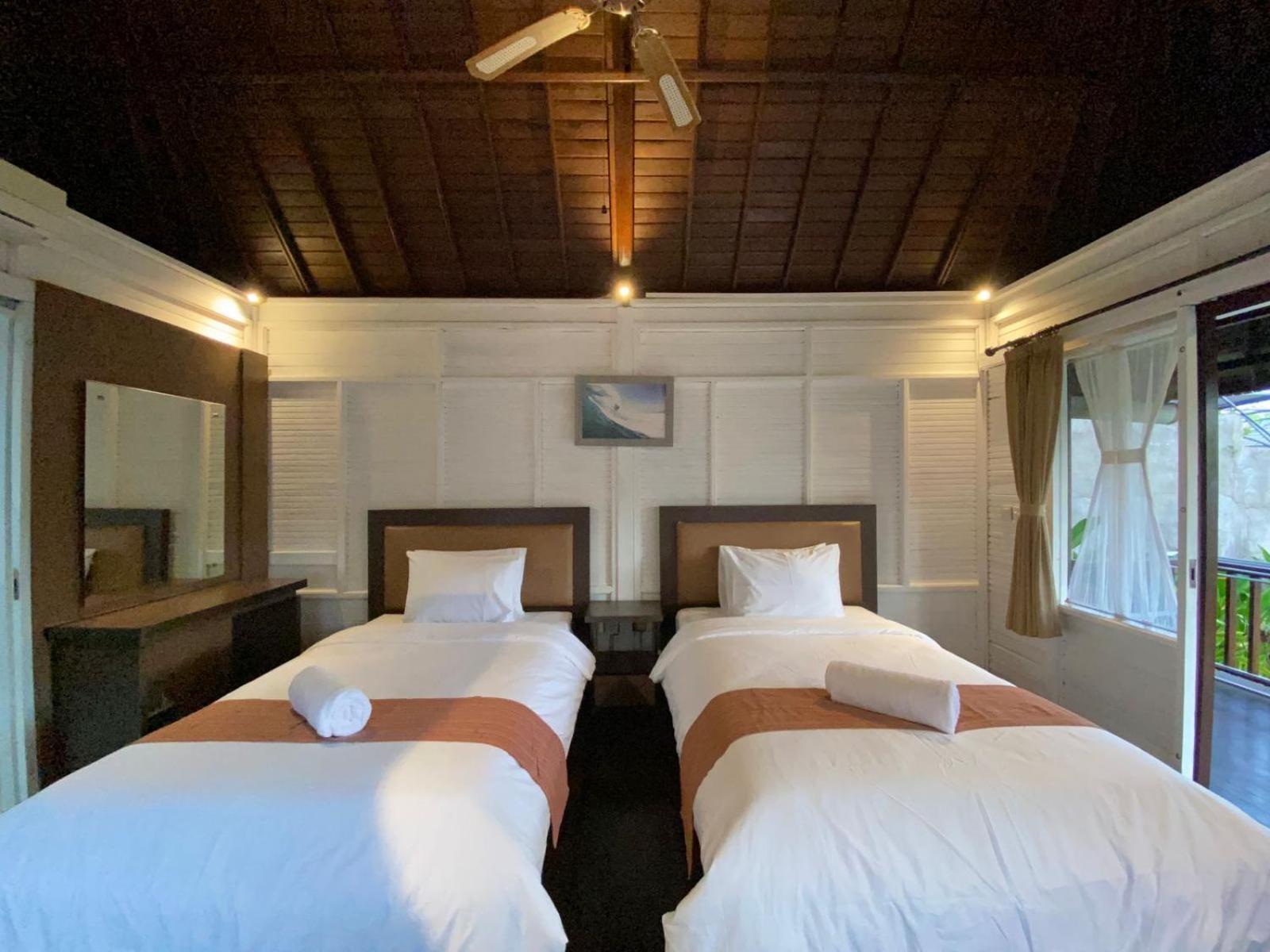Balangan Surf Jimbaran (Bali)