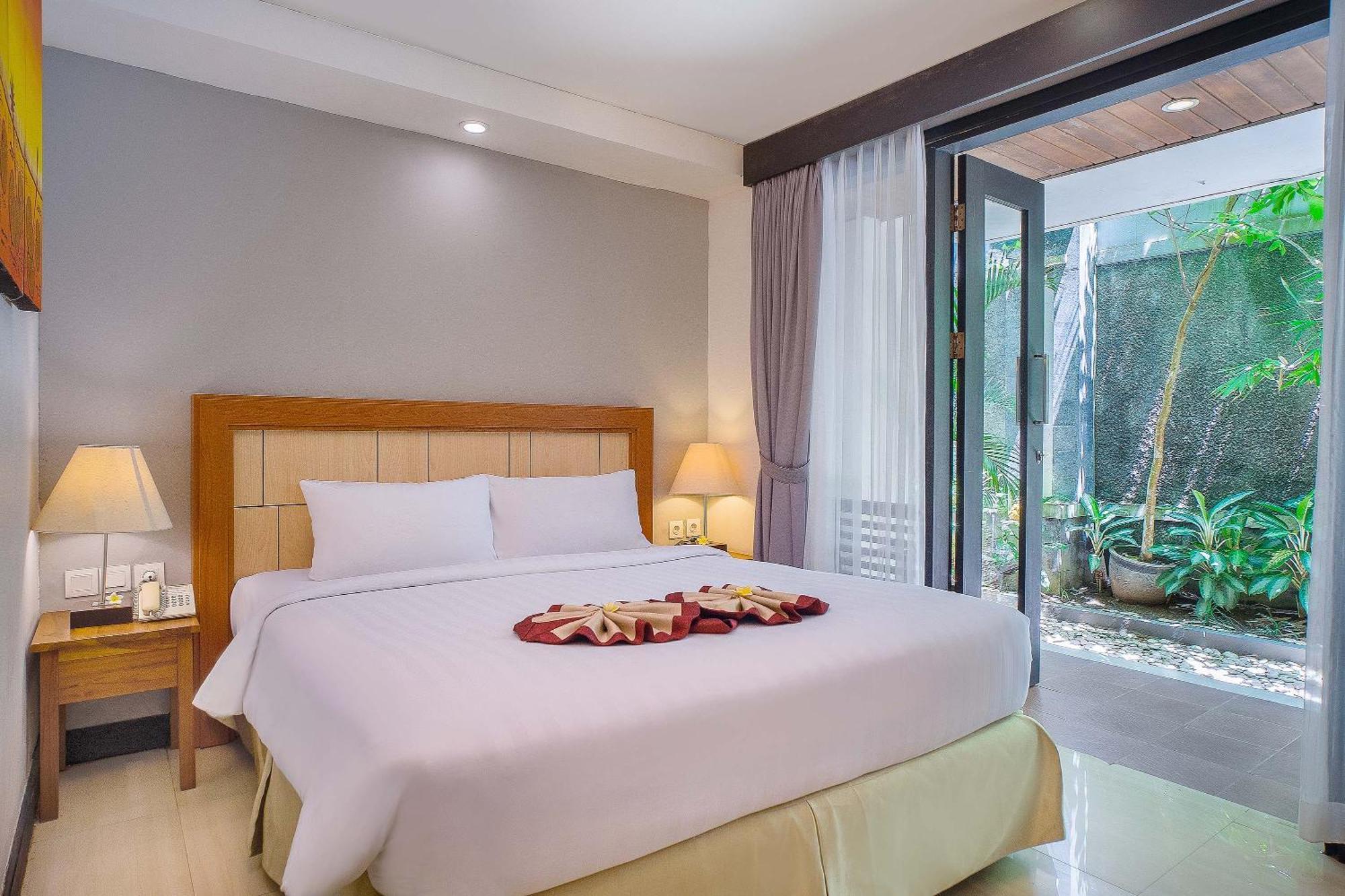 Resor Royal Regantris Kuta Formerly Royal Singosari Kuta 4*