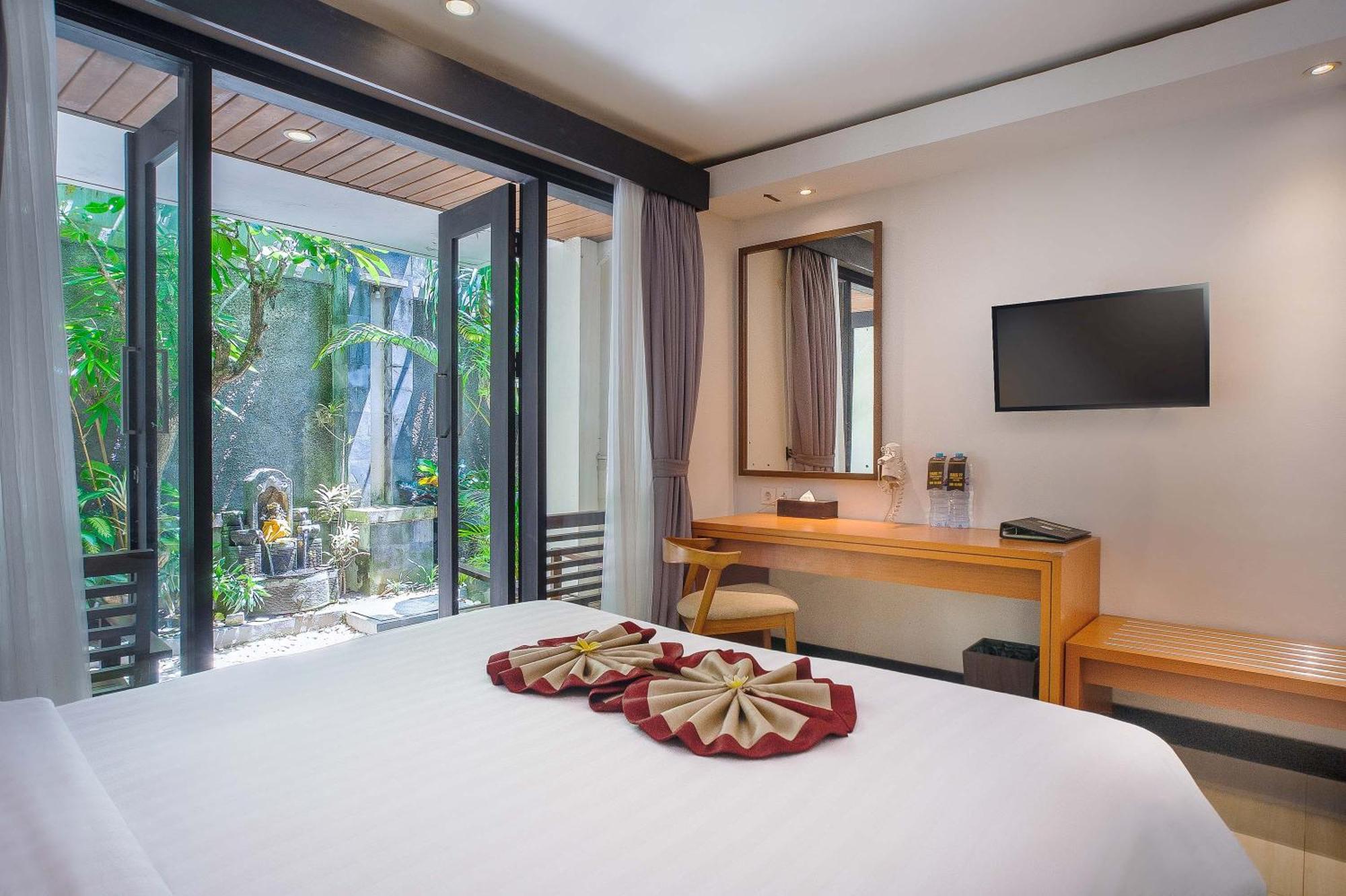 Royal Regantris Kuta Resort