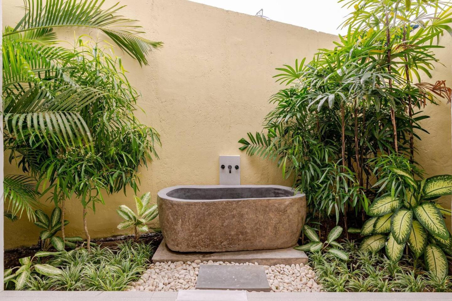 Villa Sitara, Sitara Group