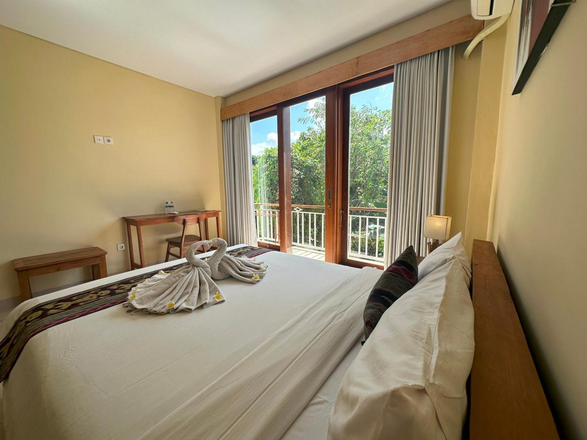 Oka's 3* Canggu (Bali)
