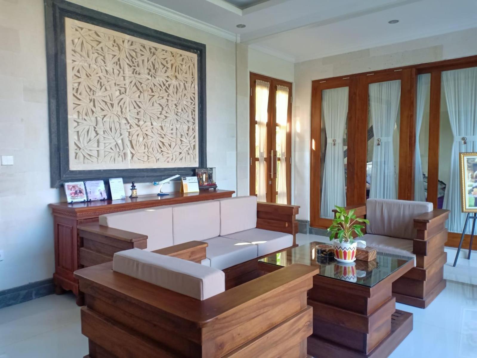 Mandox Bali