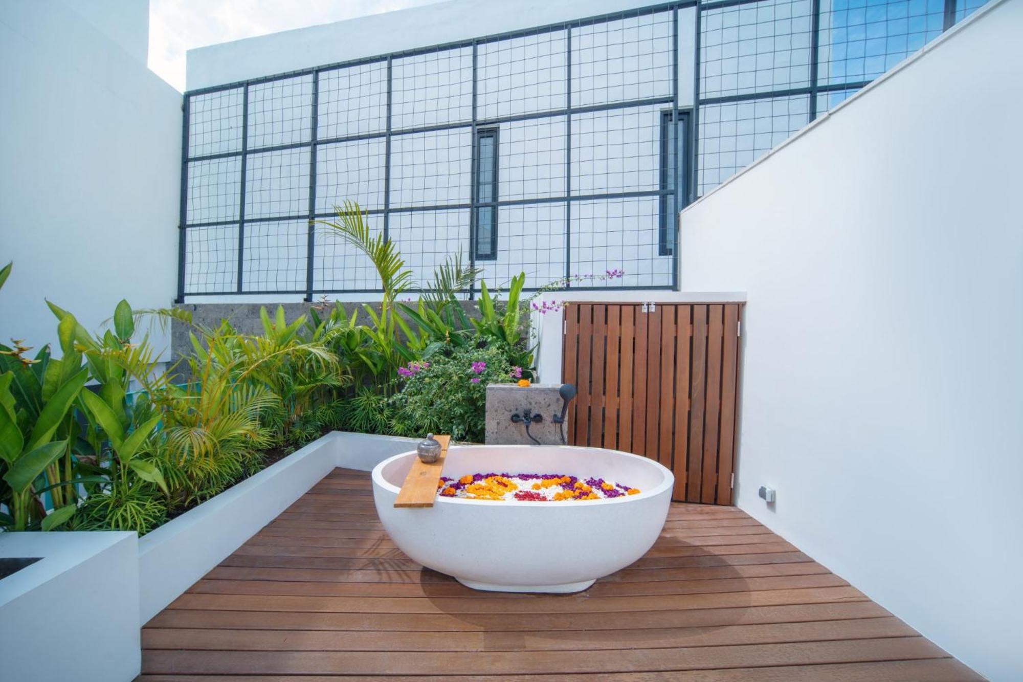 Ayona By Ini Vie Hospitality Villa Canggu (Bali)