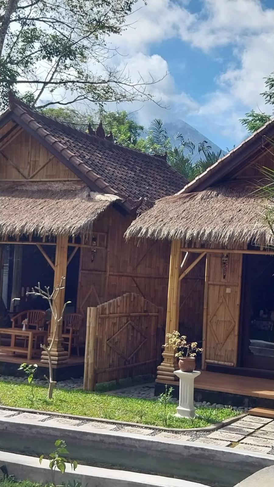 Wisma tamu Sapta Sallaca Selat