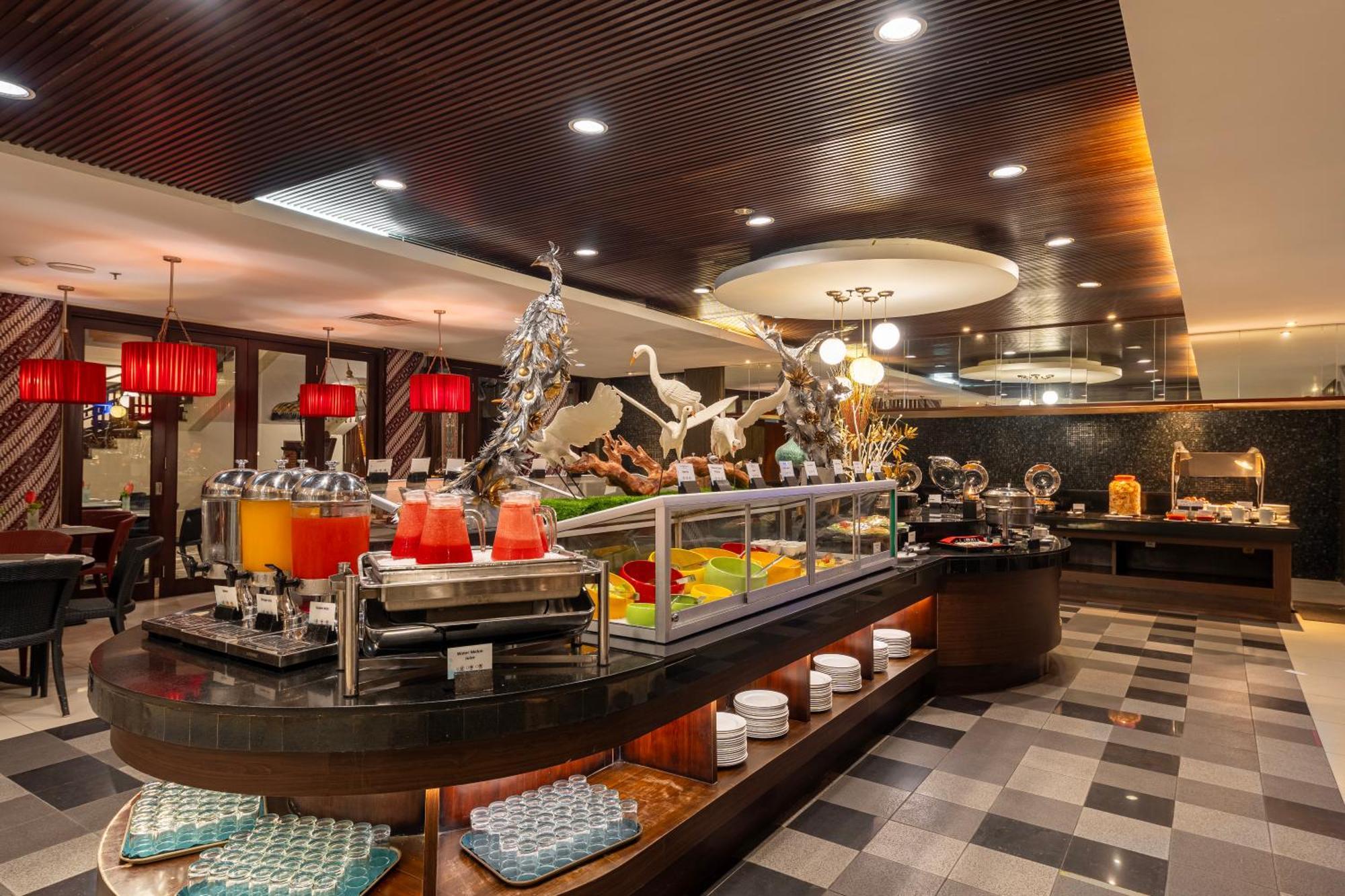 Prime Plaza - Bali Hotel