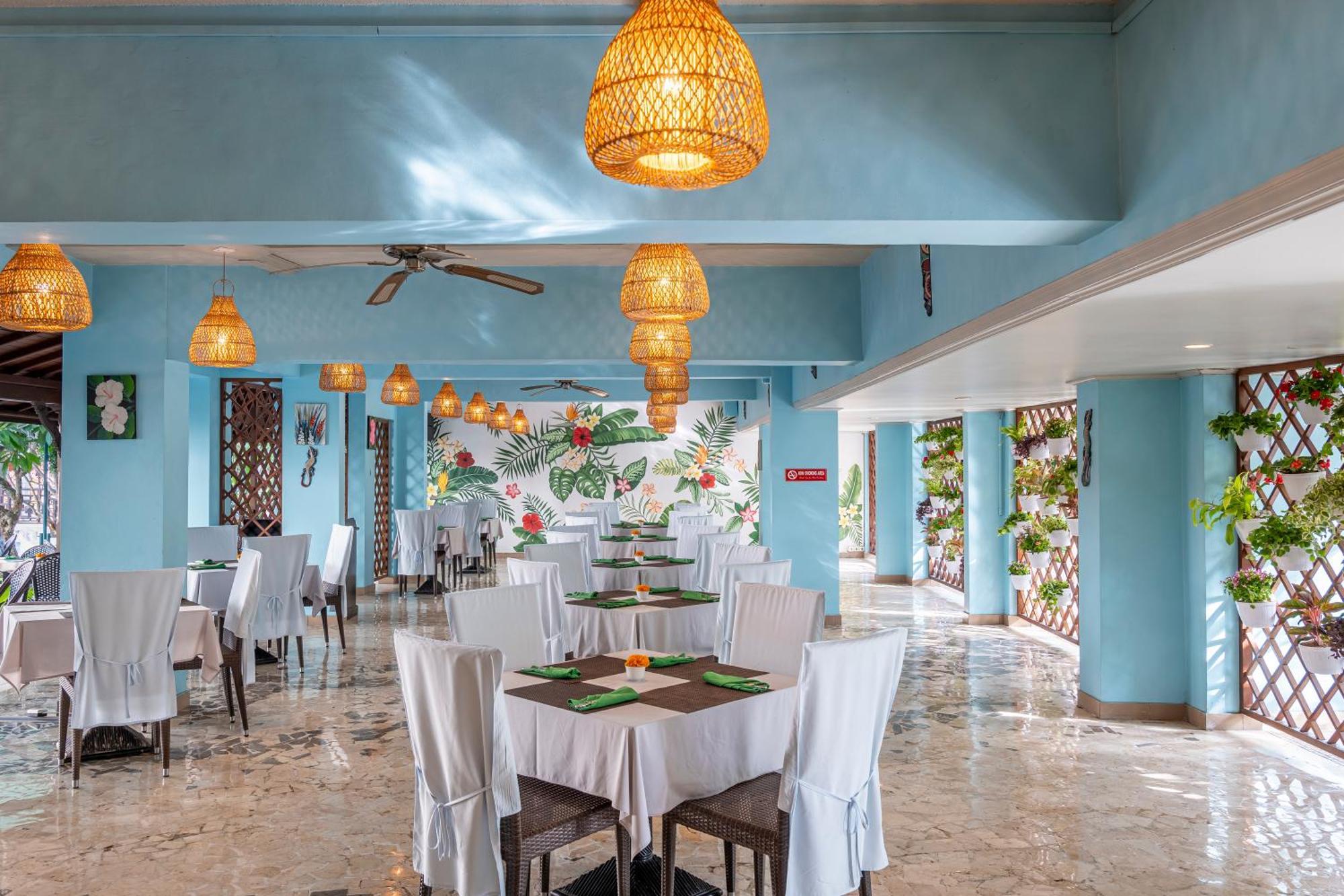 Hotel Prime Plaza - Bali 4*