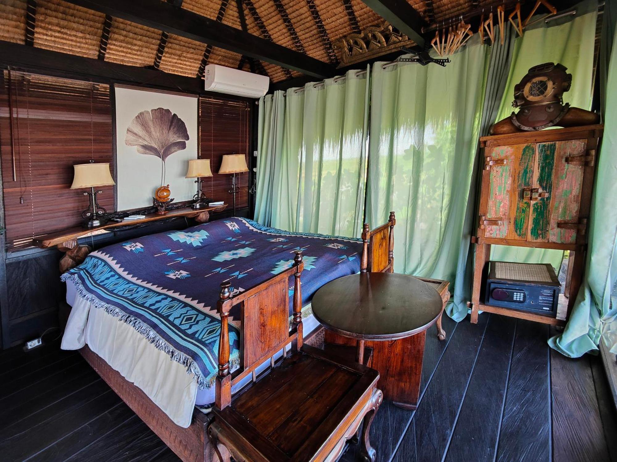 Villa Beachfront Nixie And The Sea *