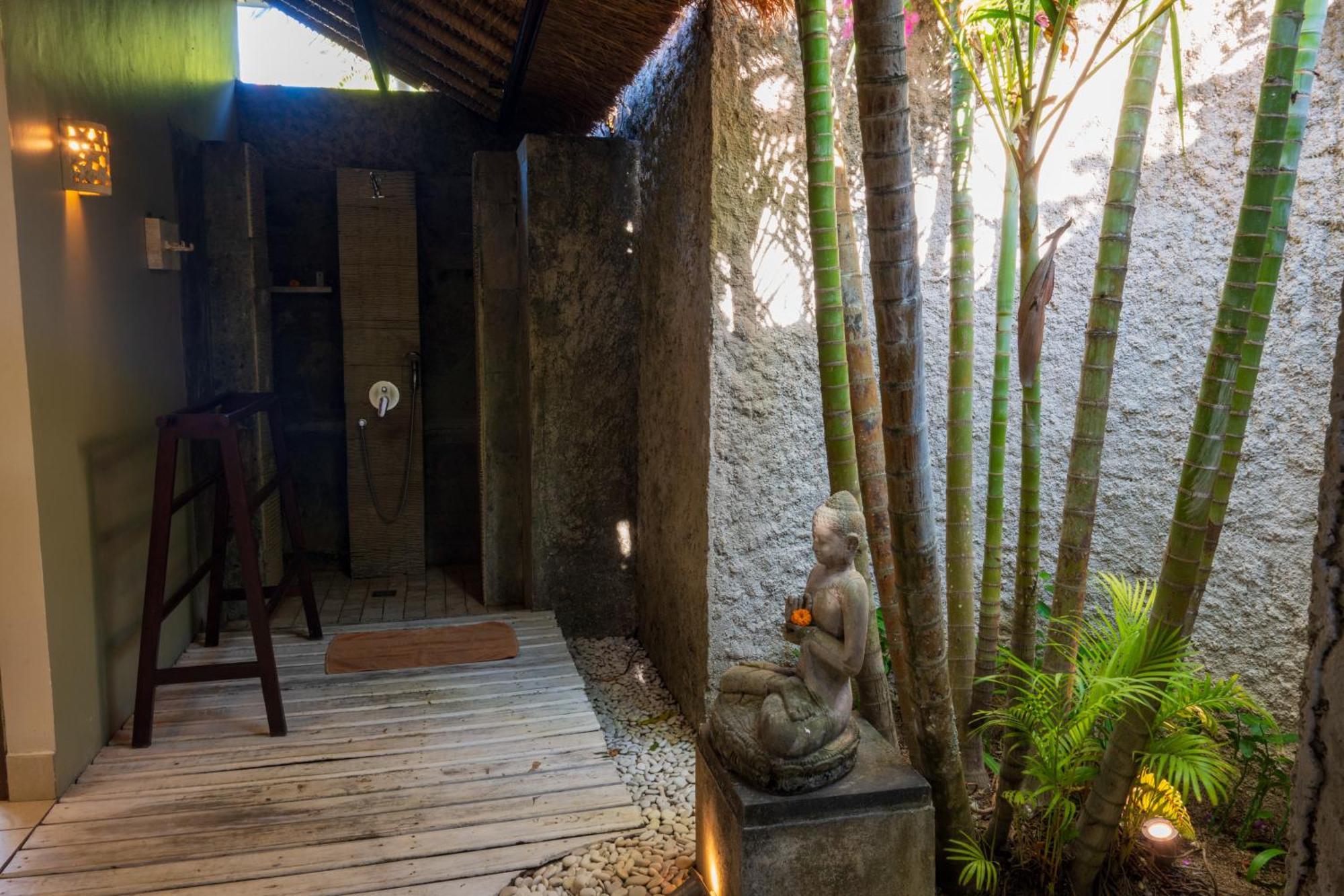 Relax Bali Dive & Ocean Front Holiday park 4*
