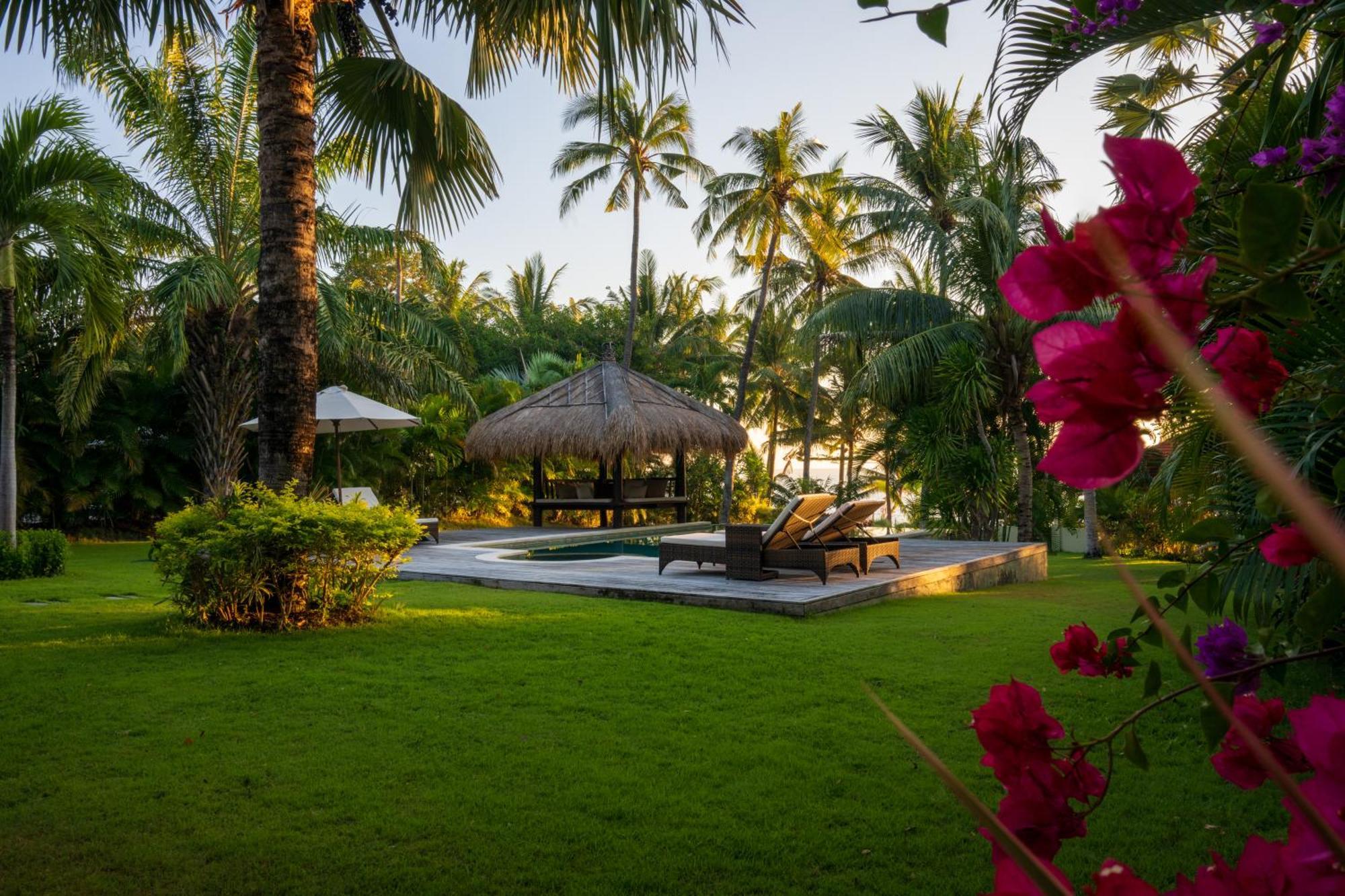 Relax Bali Dive & Ocean Front Holiday park Tulamben (Bali)