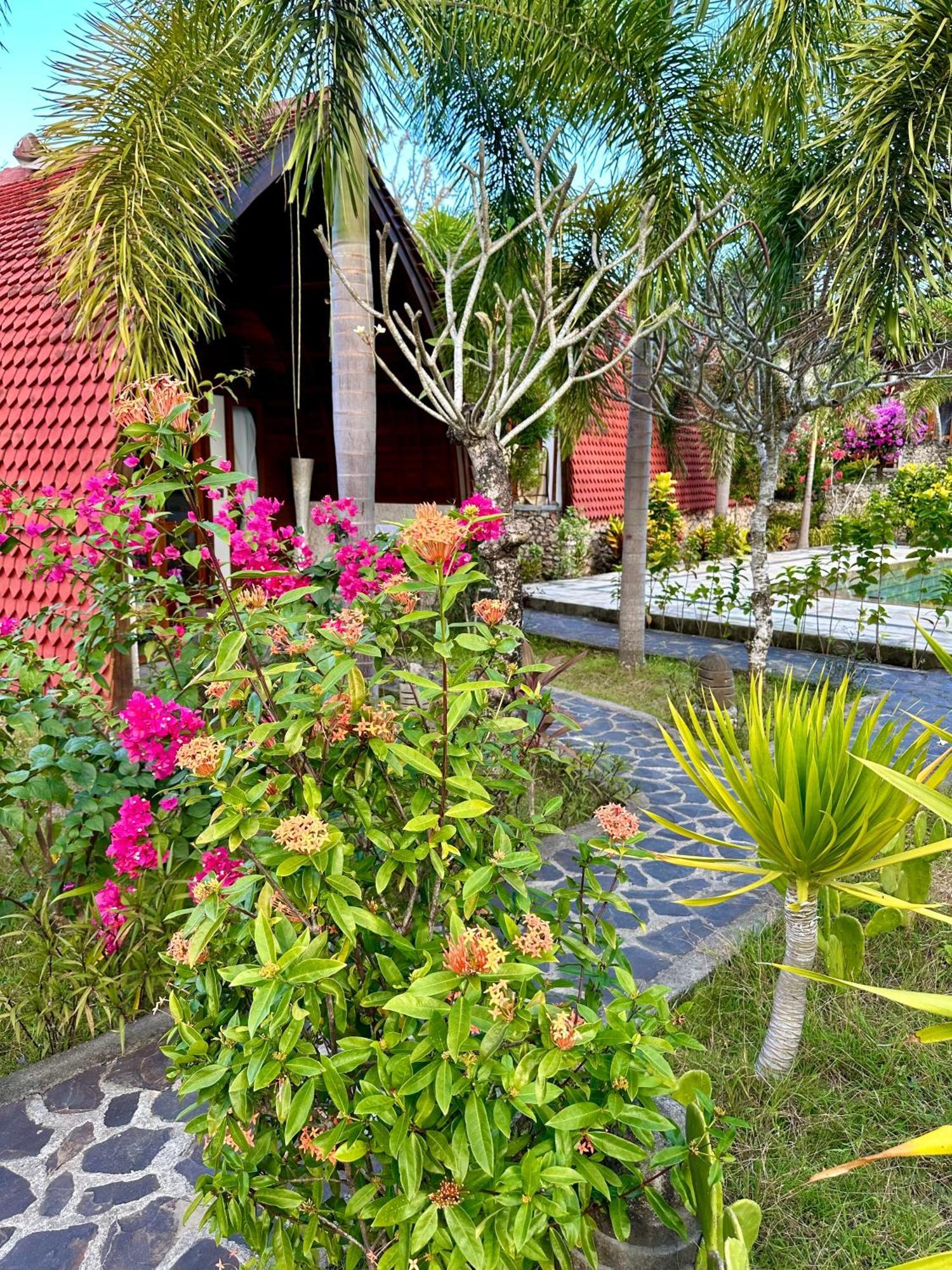 Jungle Paradise 3* Batununggul