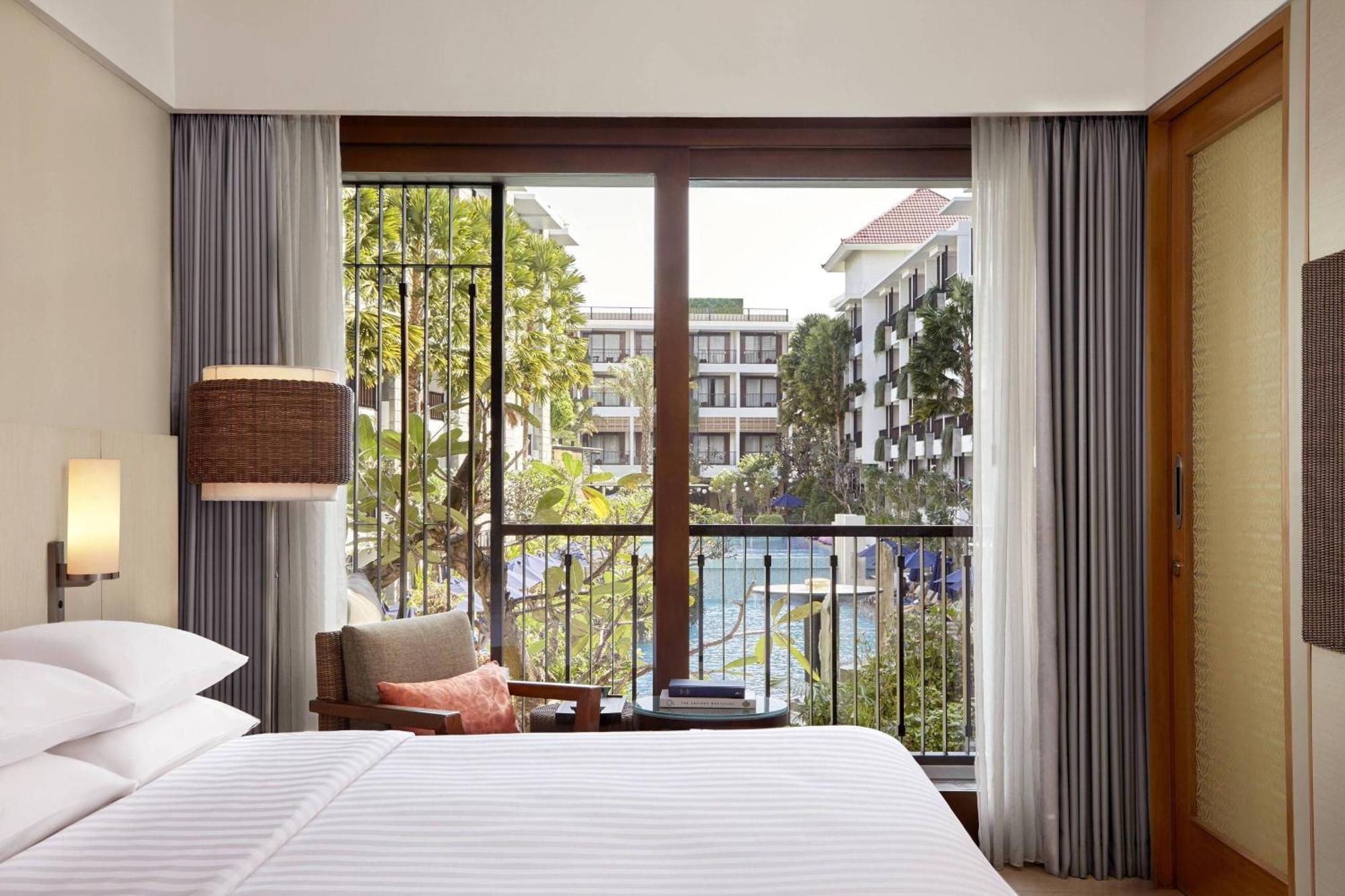 Courtyard By Marriott Bali Resort 5*