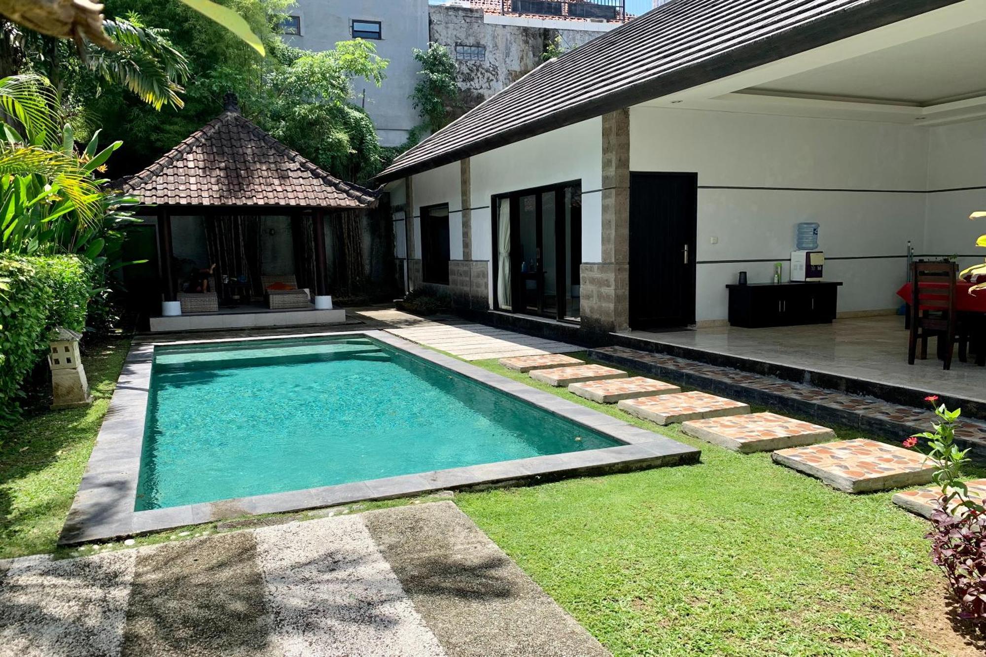 Bali Merita 4*