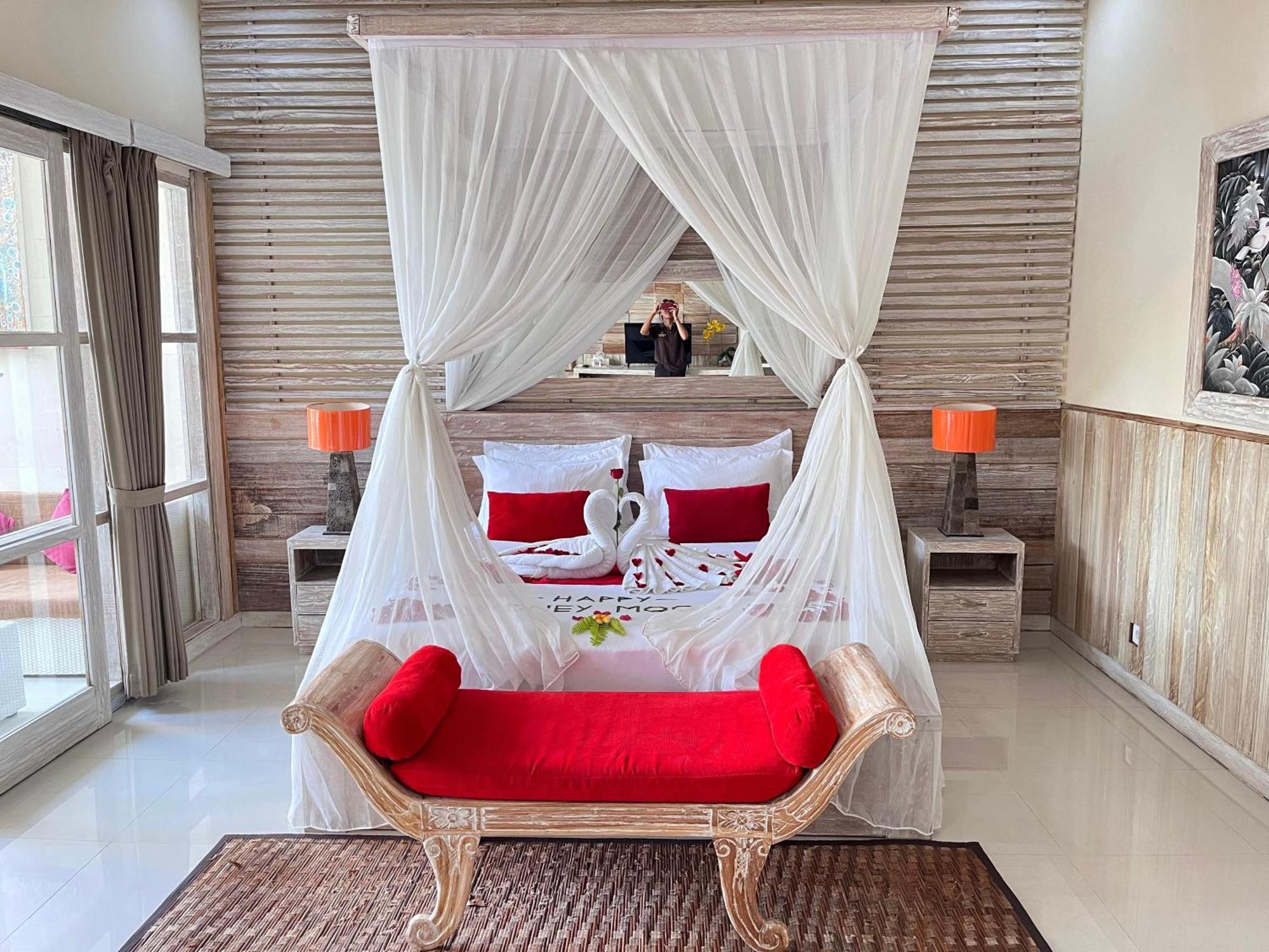Villa Sri Permana And
