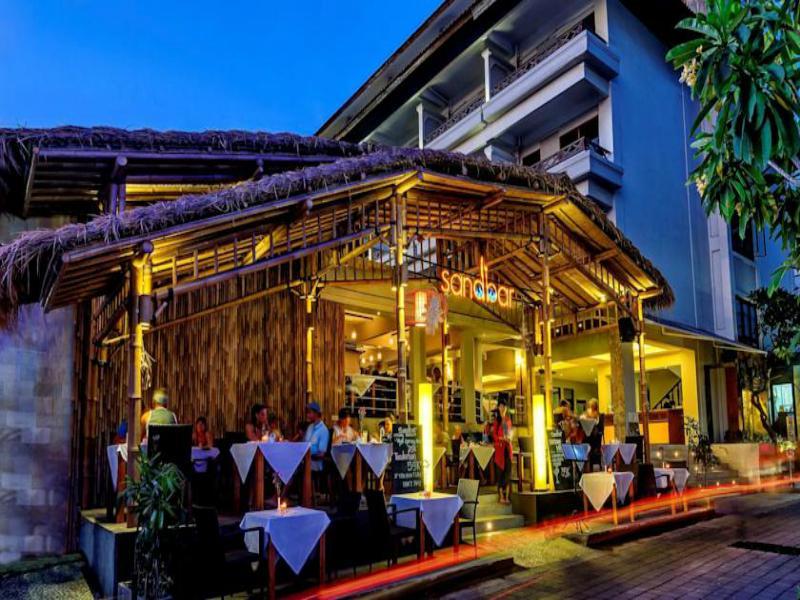 Hotel Kuta One Party