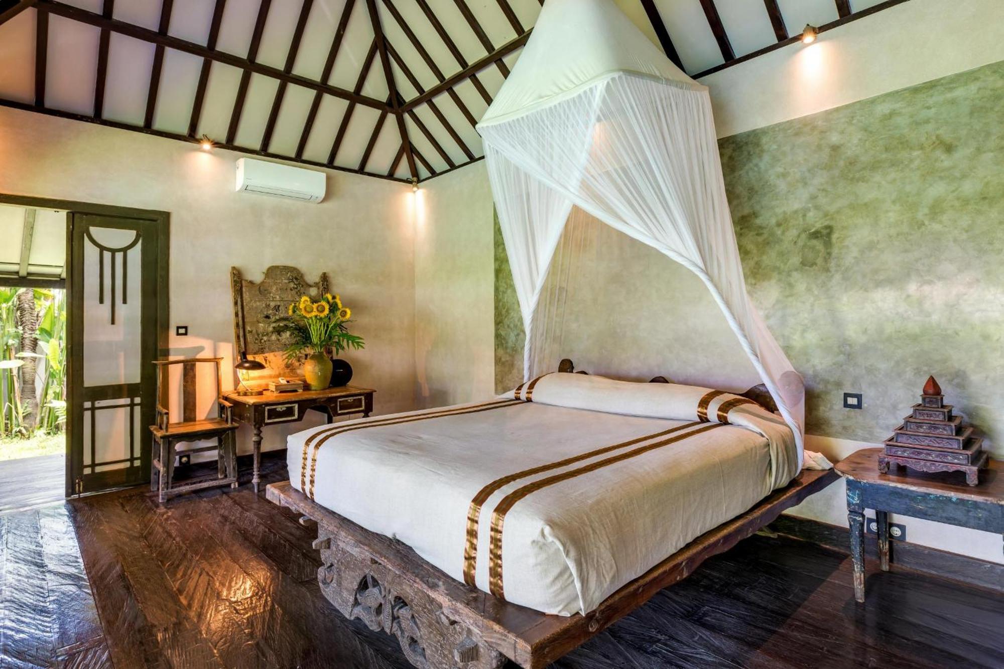 Hotel Artis 4*