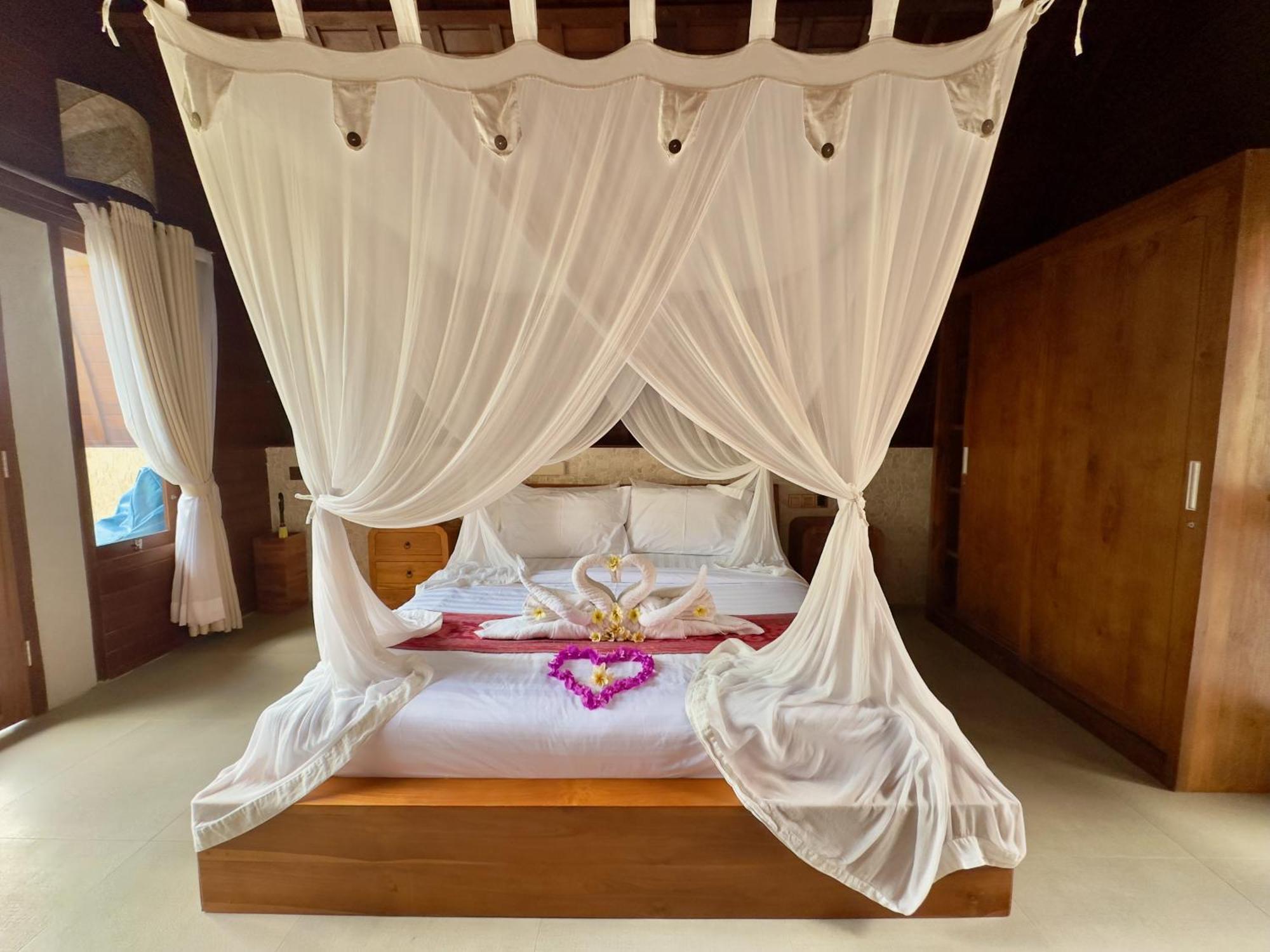 Jungle Paradise Holiday park Batununggul