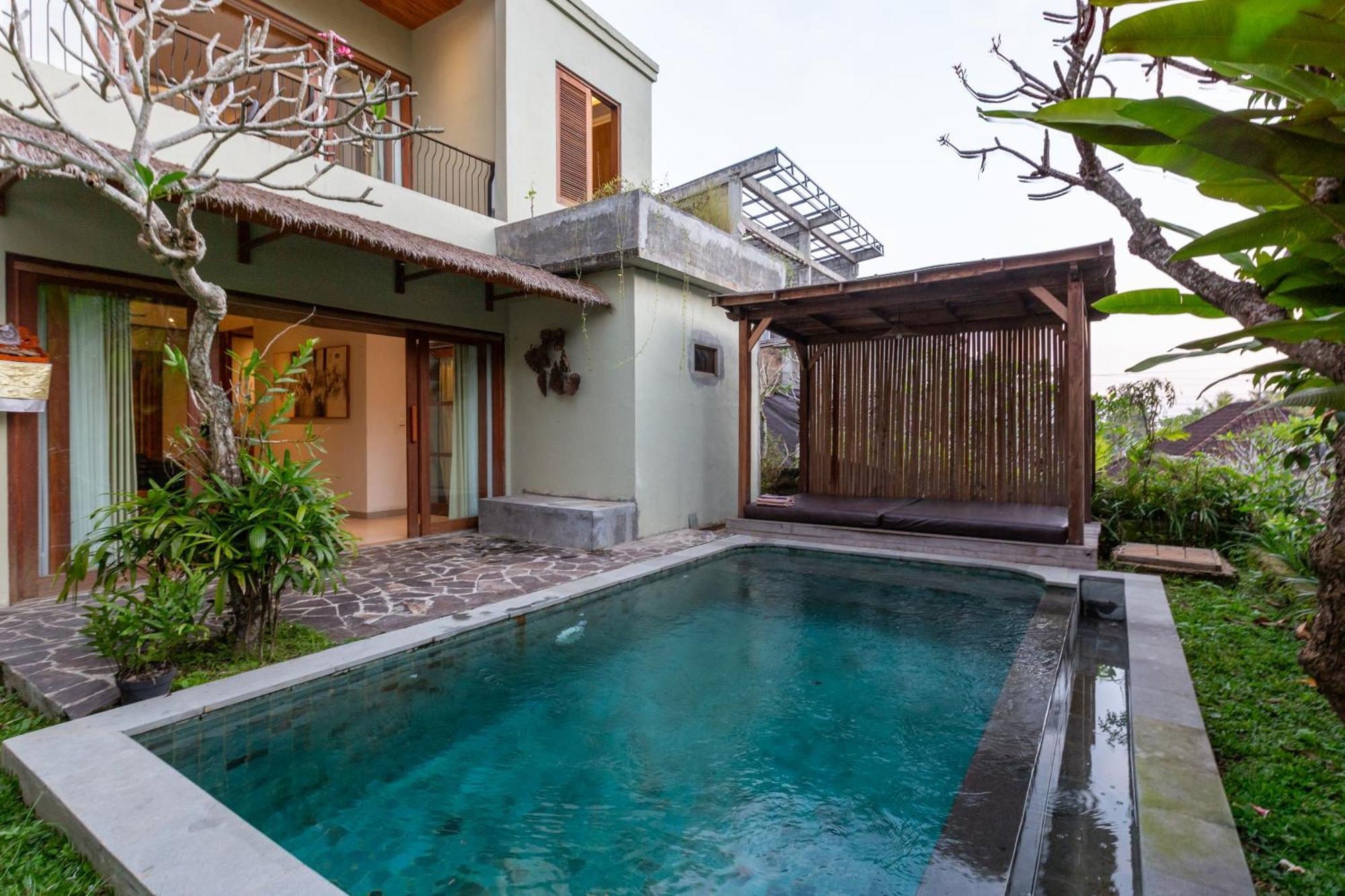 Bije Boutique & Gallery Hotel 3*