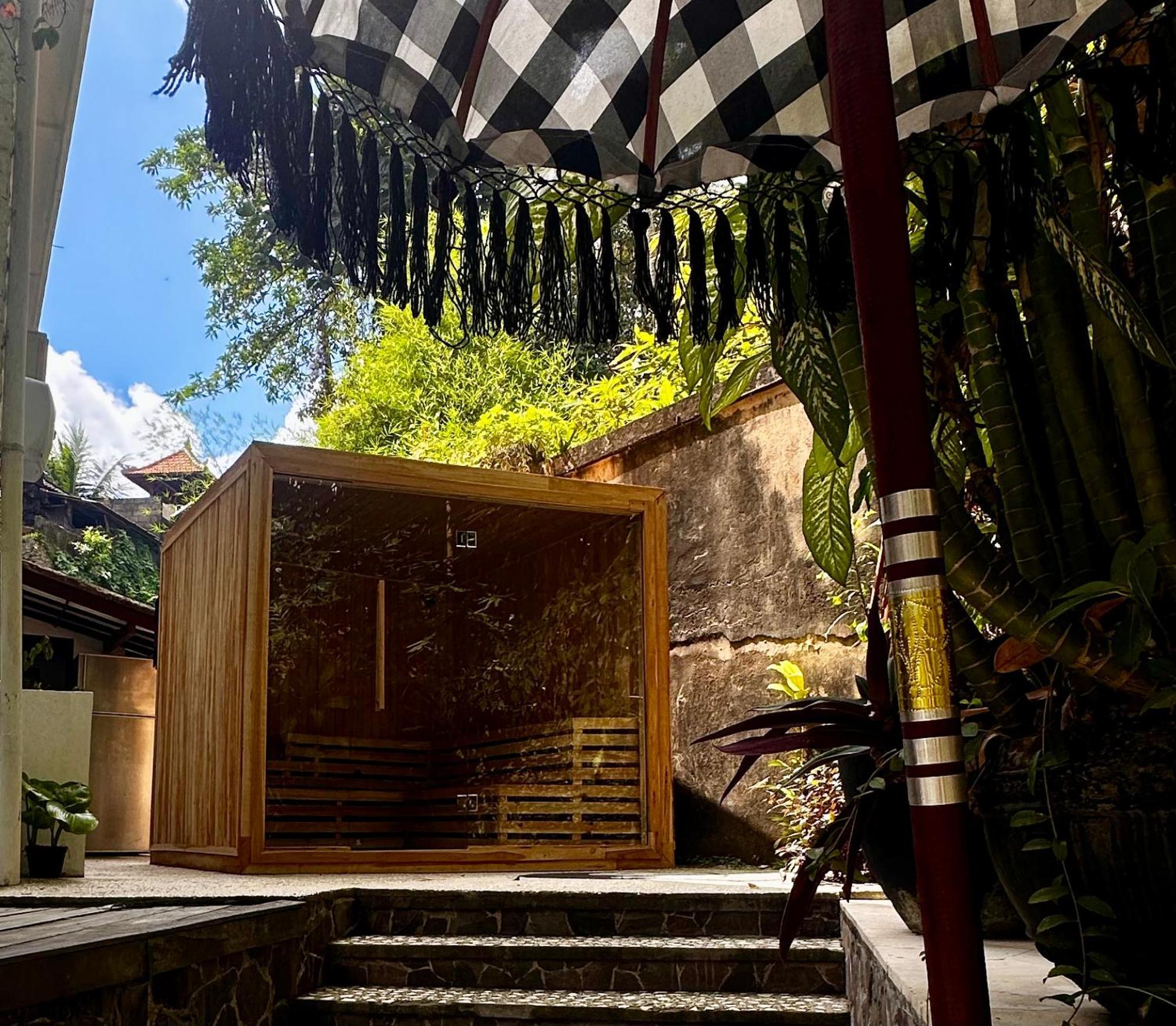 Sattva Yoga Retreat Inn *