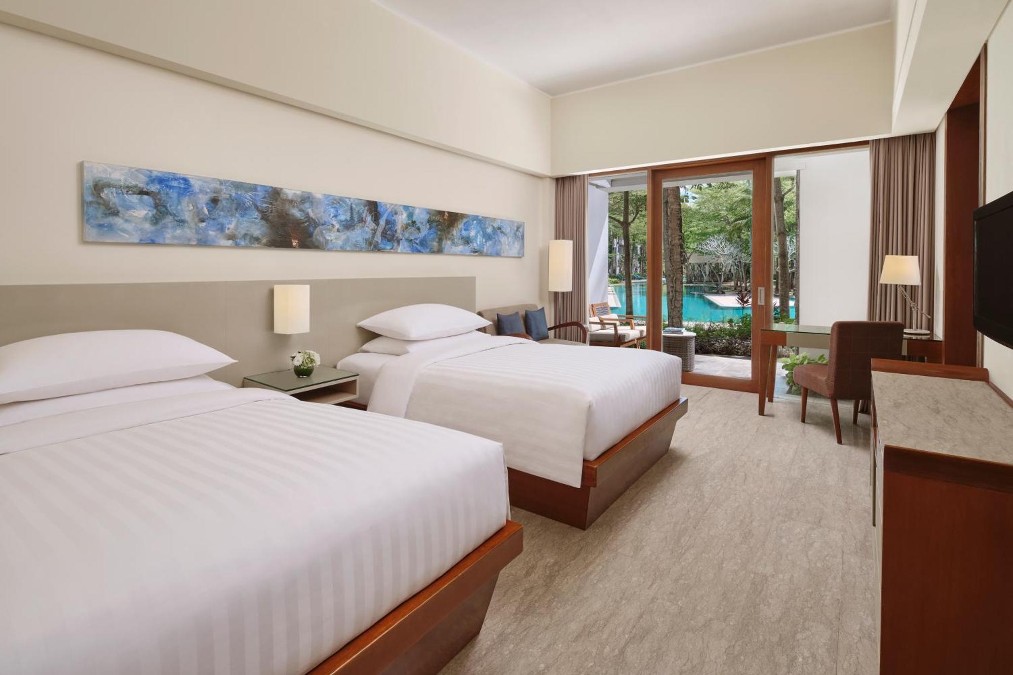 Courtyard By Marriott Bali
