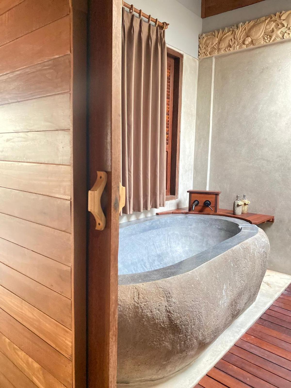 Putra'lebah Guest house Amed (Bali)