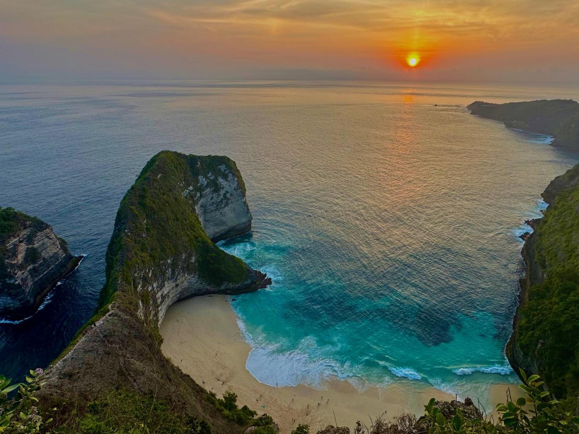Jungle Paradise Holiday park Batununggul