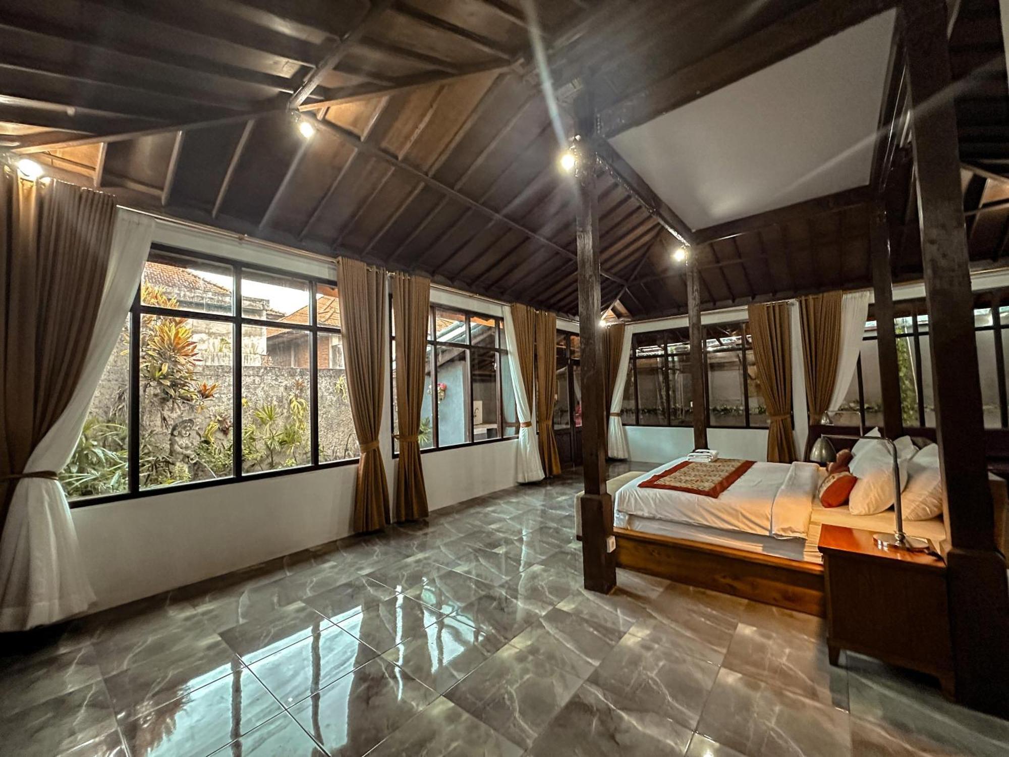 Kampoeng Joglo Abangan 3* Ubud (Bali)