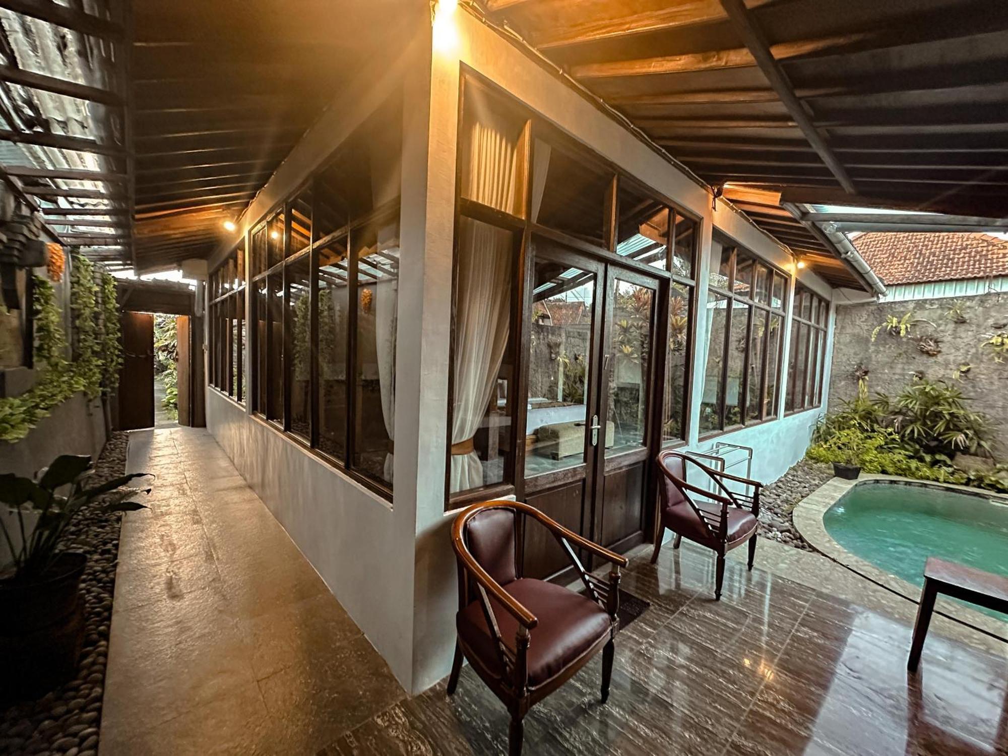 Inn Kampoeng Joglo Abangan 3*