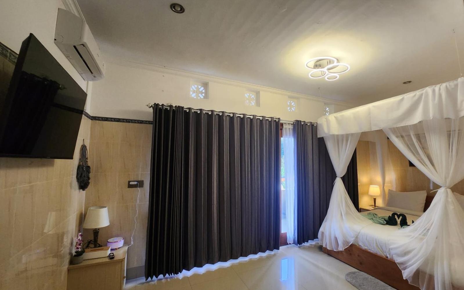 Wisma tamu By Paradise