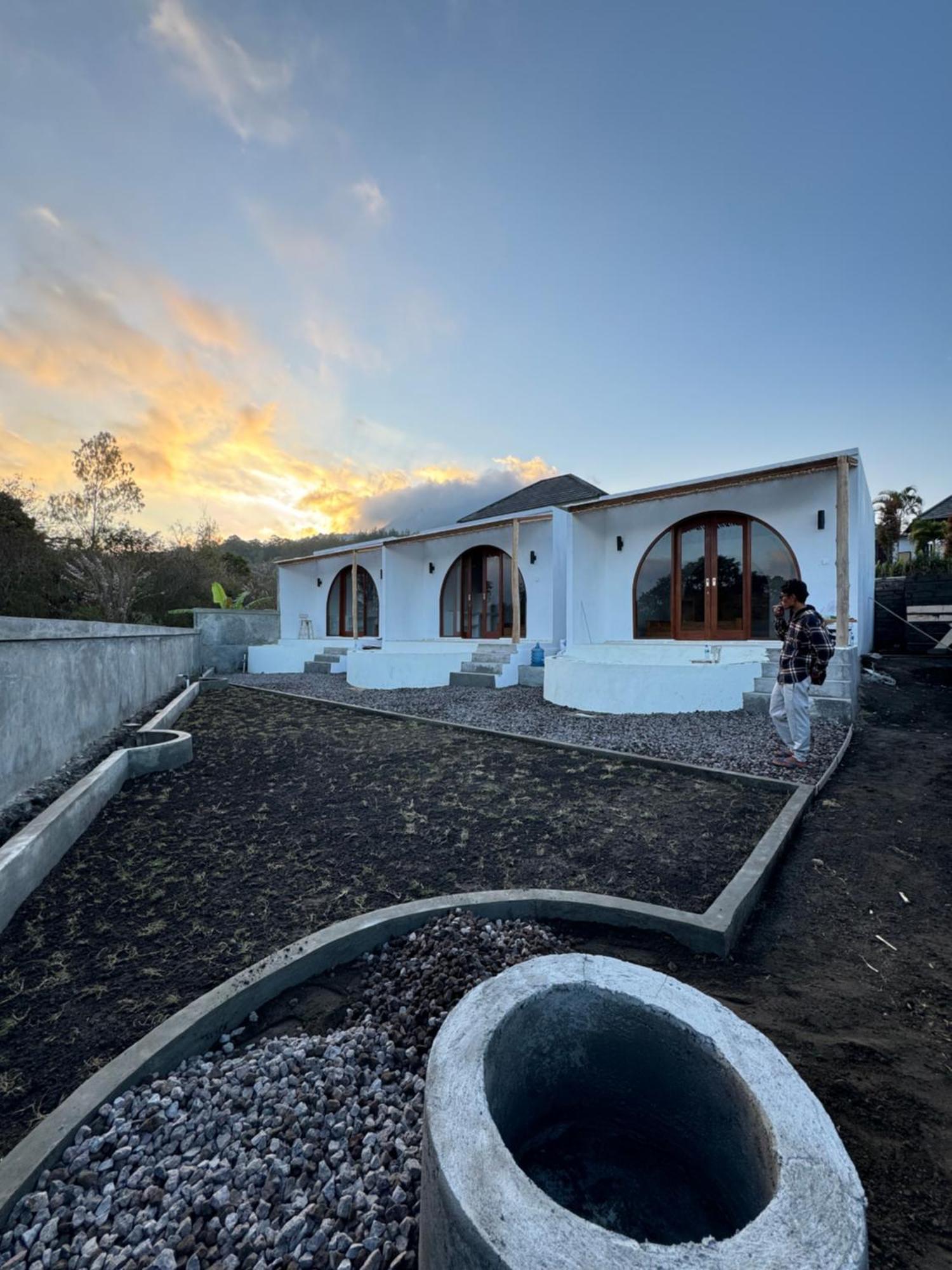 Bali Astetic And Hot Spring Bed & Breakfast
