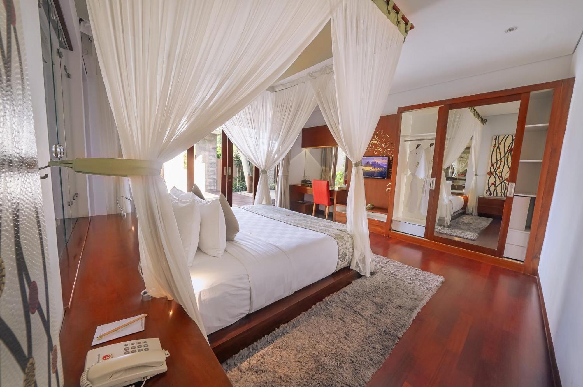 Villa The Kasih & *