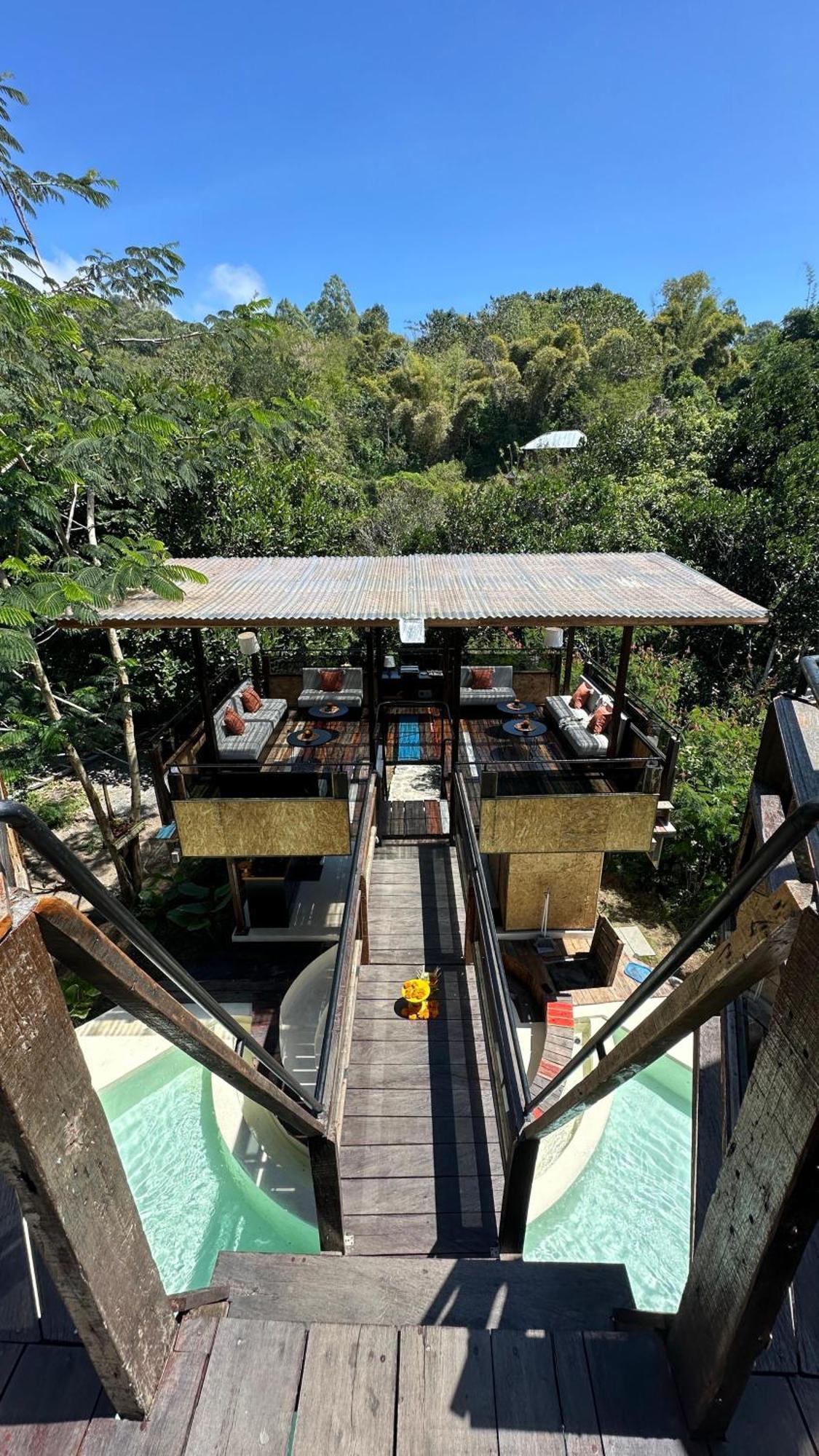 Nirata Treehouse Guest house *