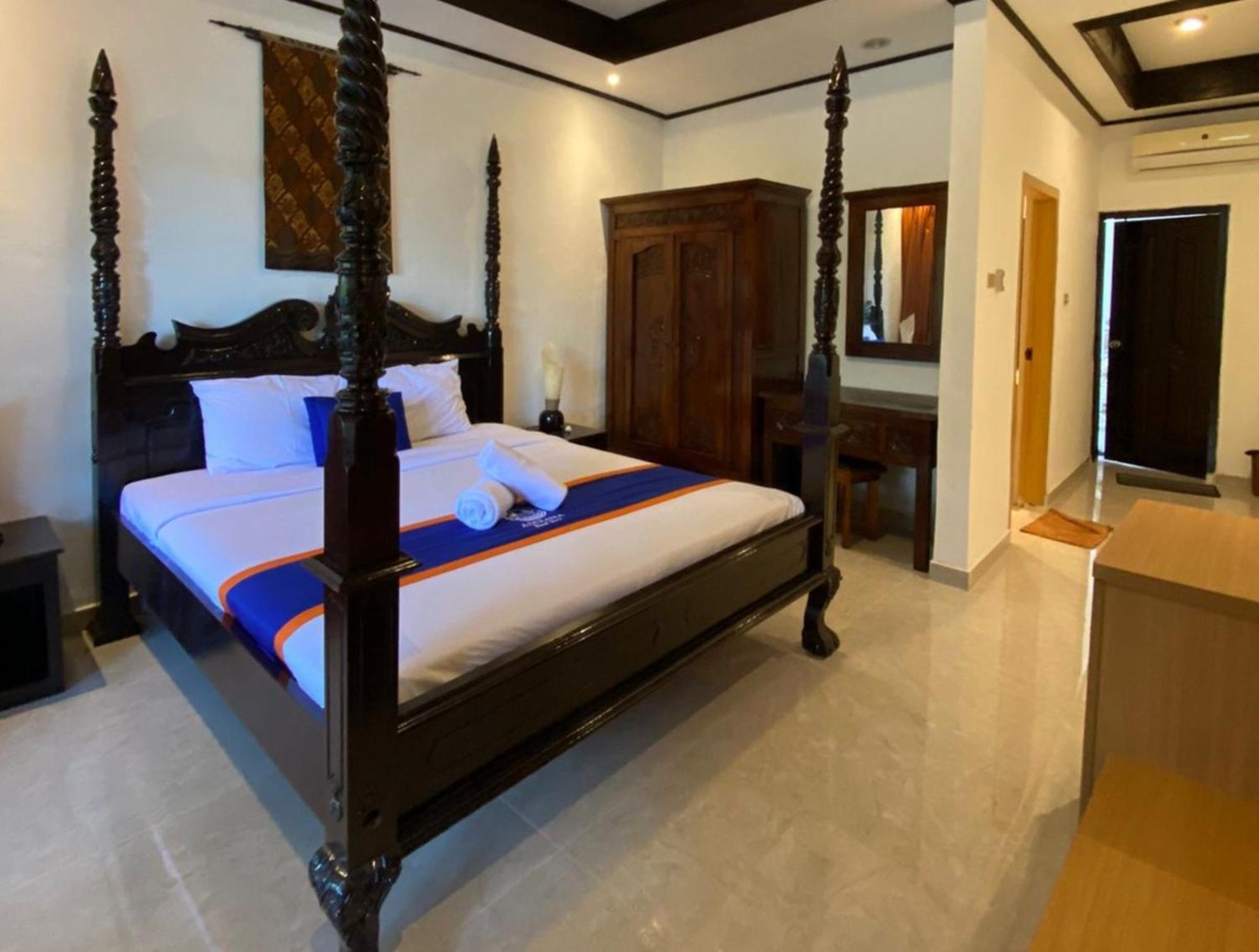 New Adirama Hotel Lovina (Bali)