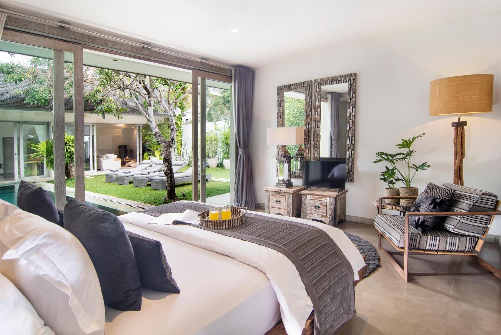 Villa Mia By Finder