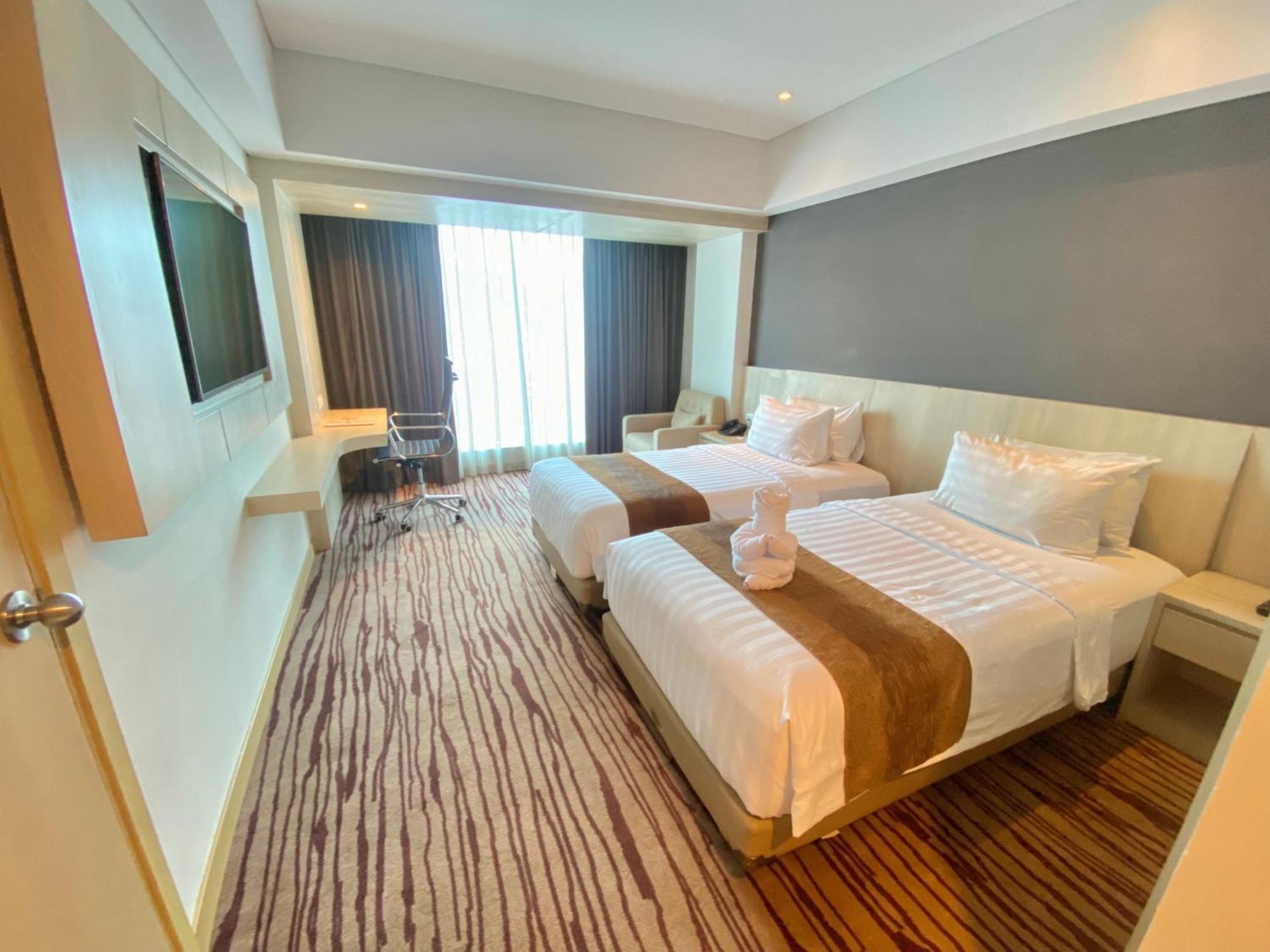 Hotel Grand Sovereign Kuta Bali